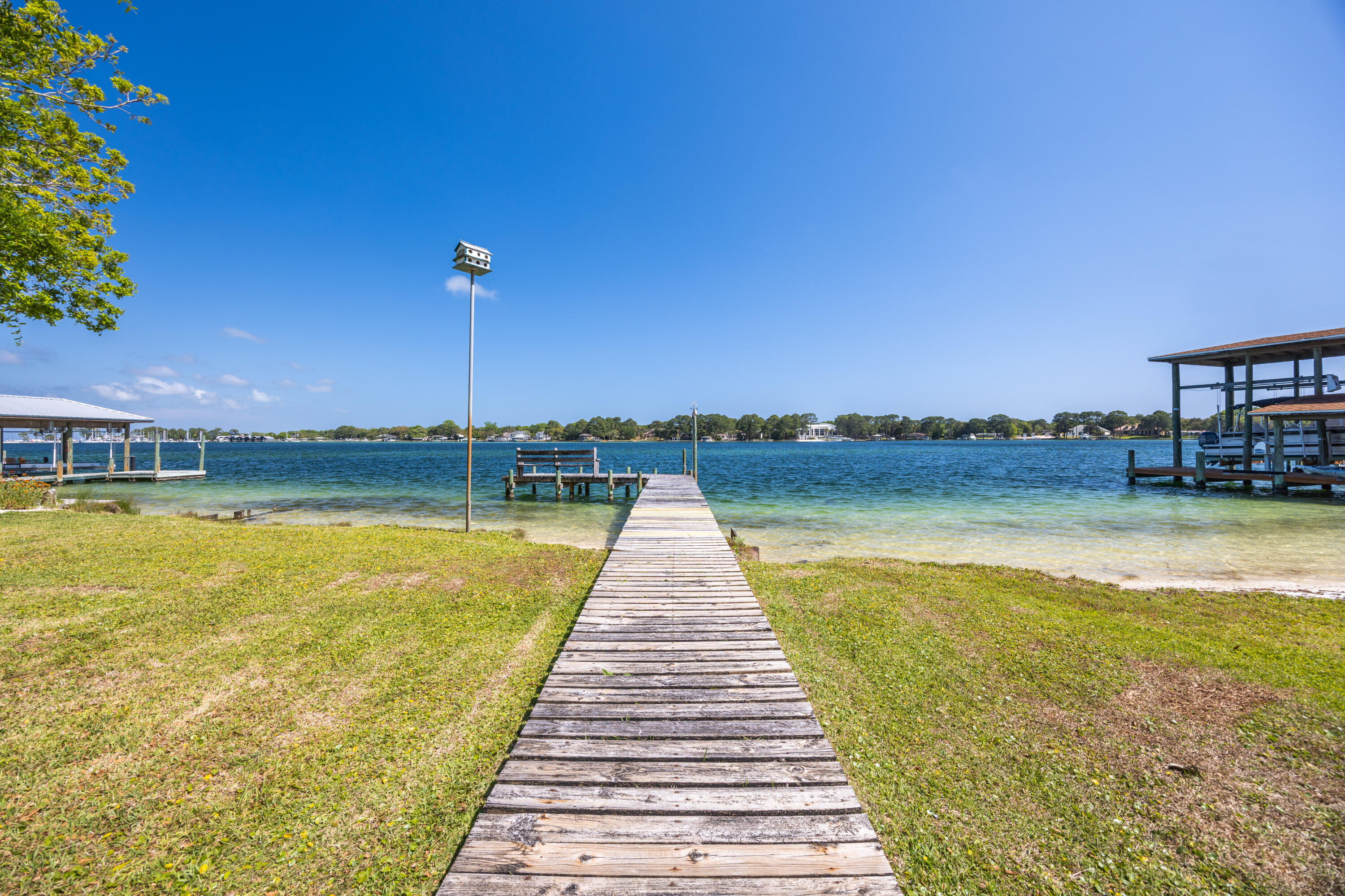 239 Beachview Drive