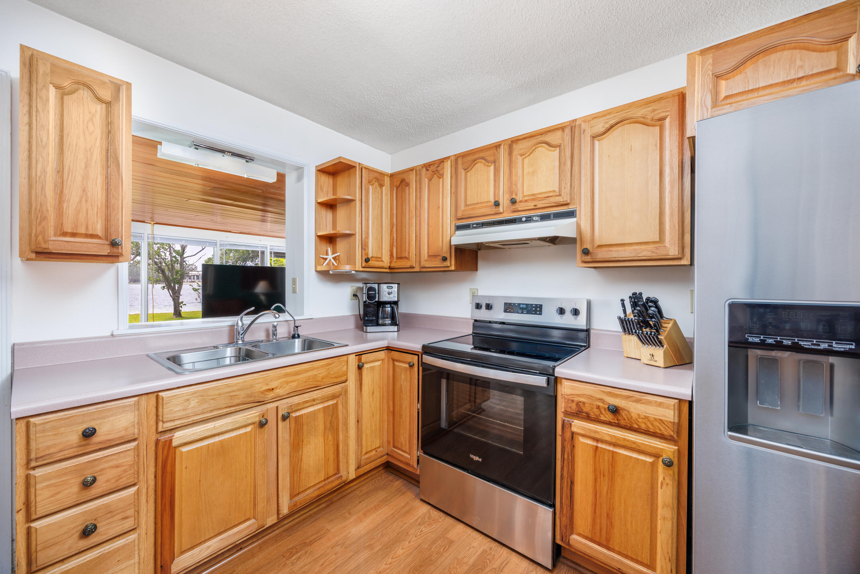 239 Beachview Drive