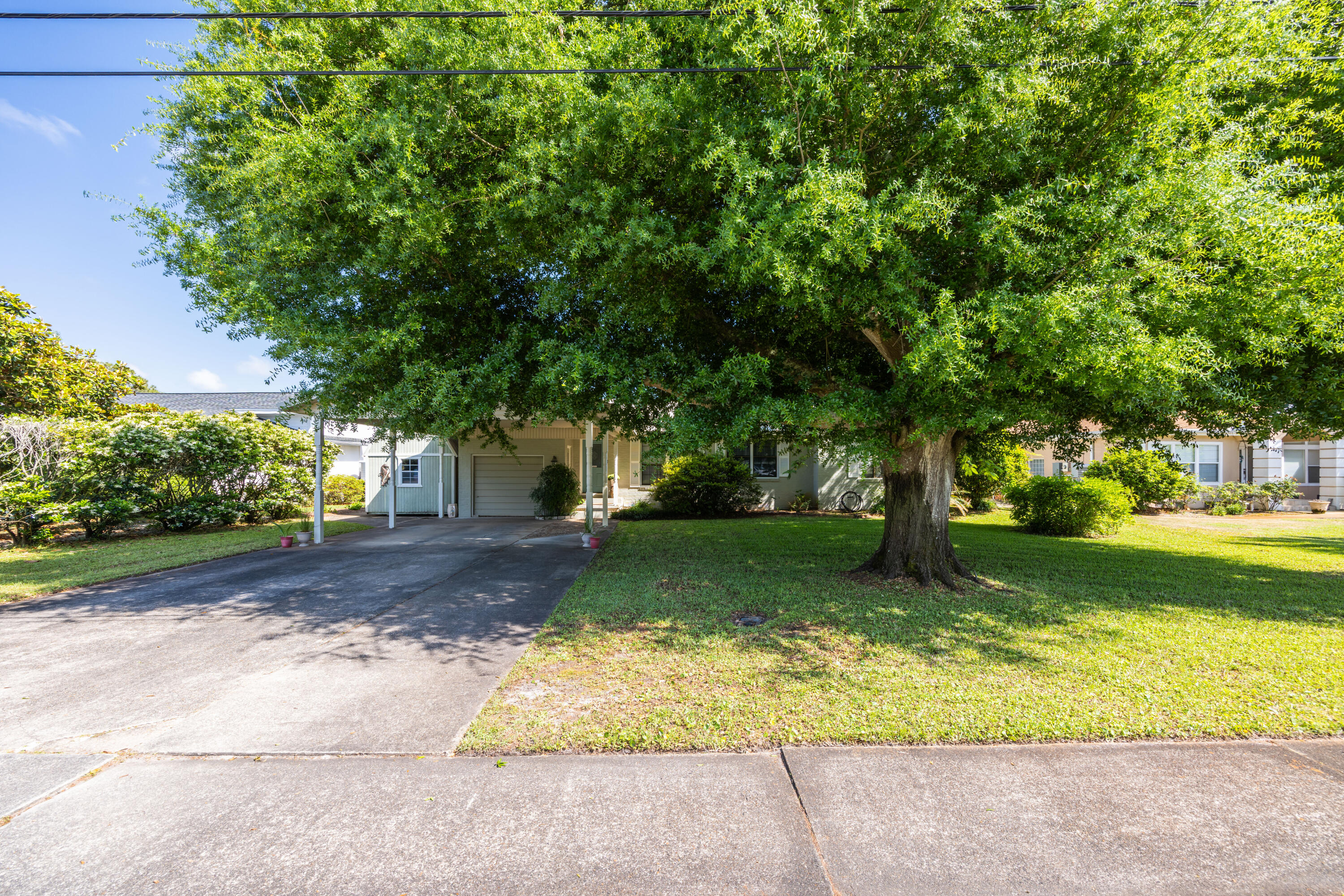 239 Beachview Drive
