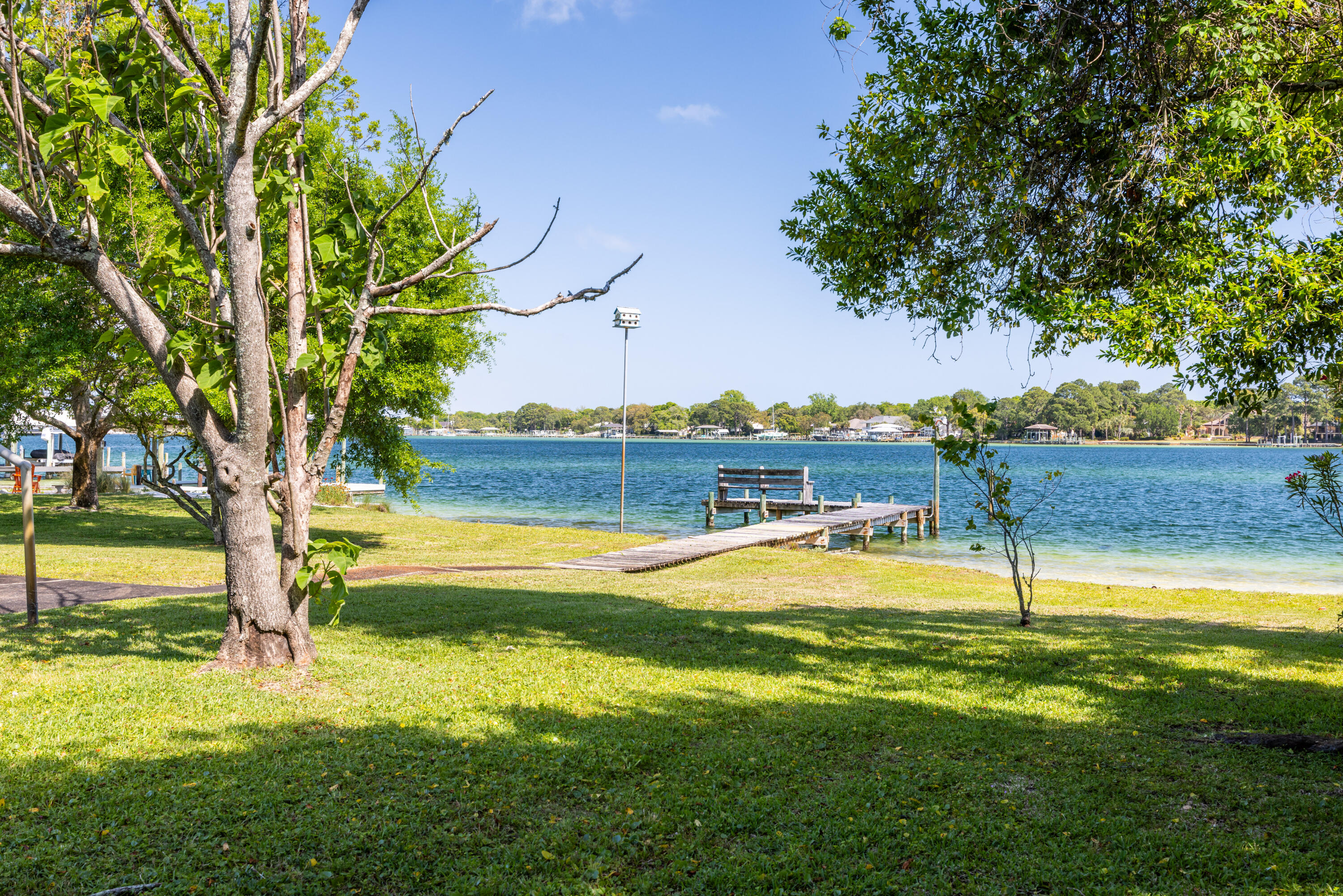 239 Beachview Drive