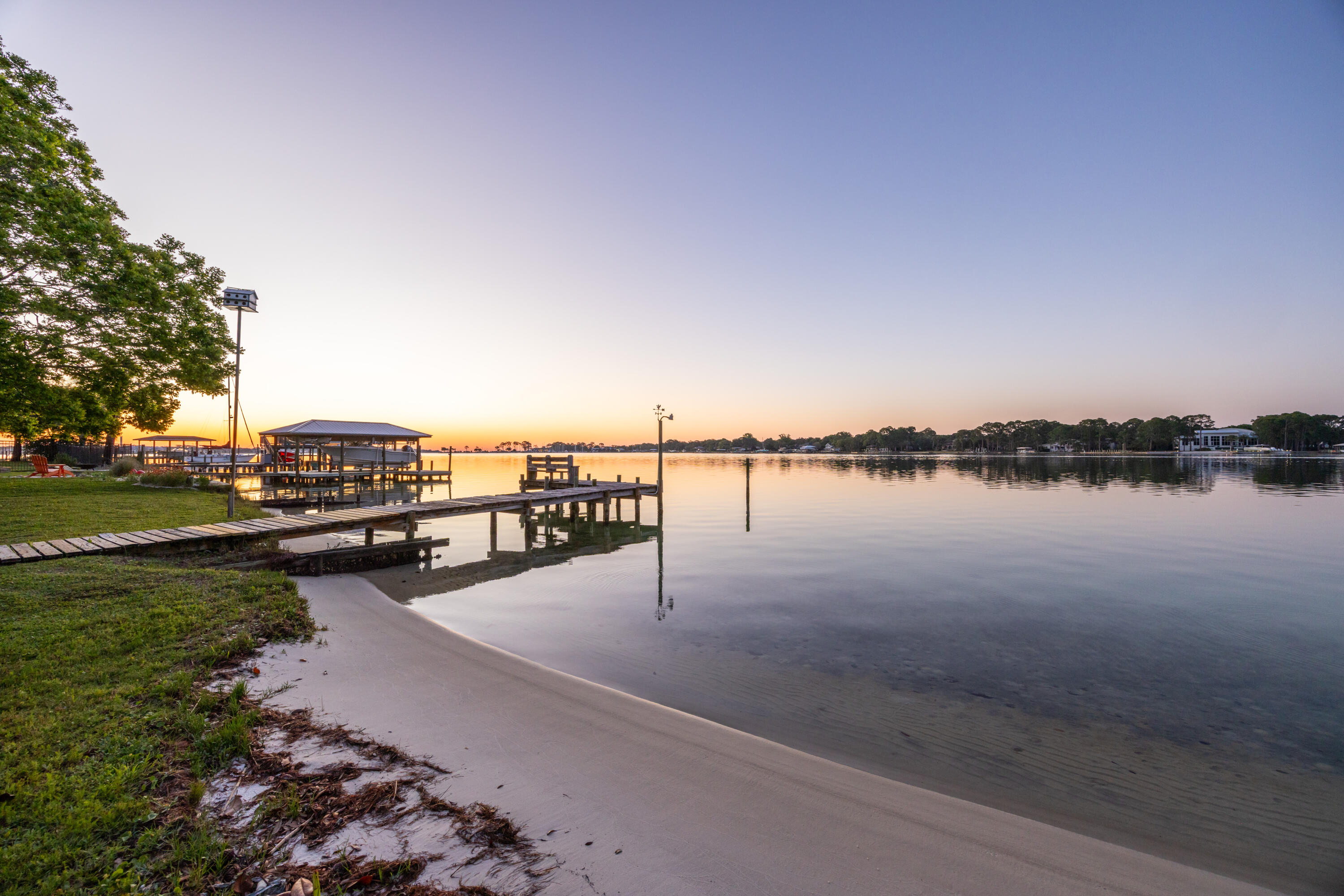 239 Beachview Drive