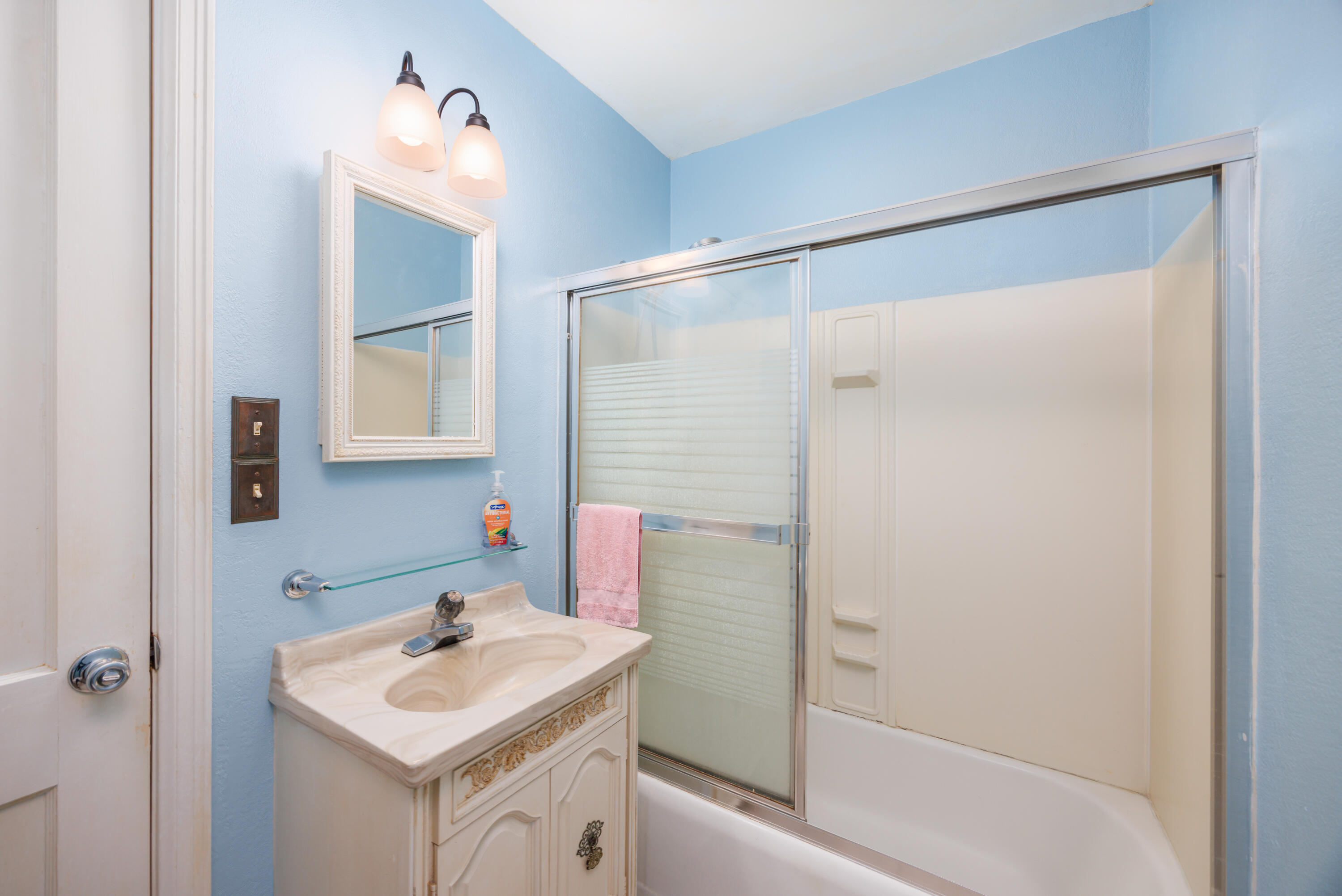 239 Beachview Drive