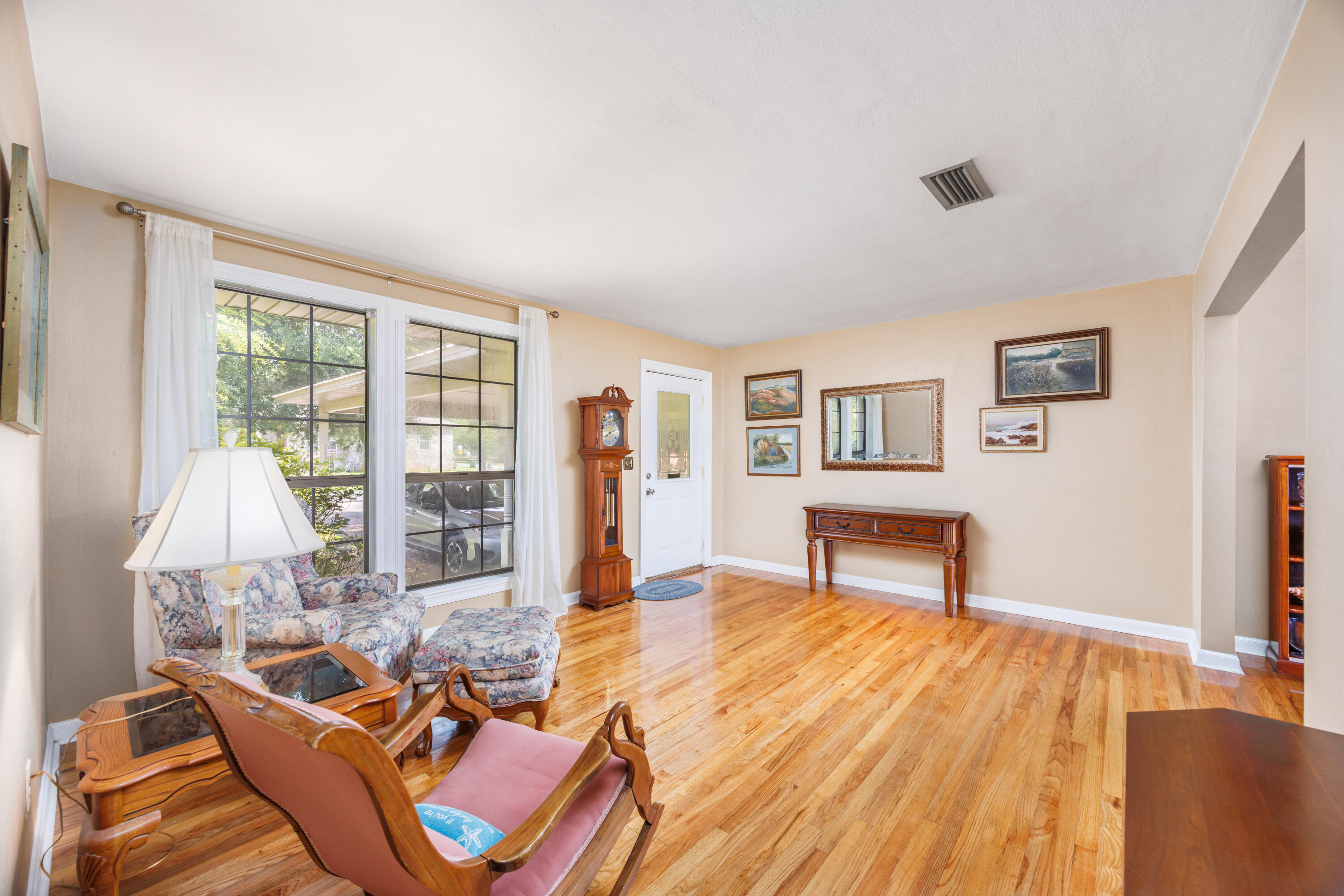 239 Beachview Drive