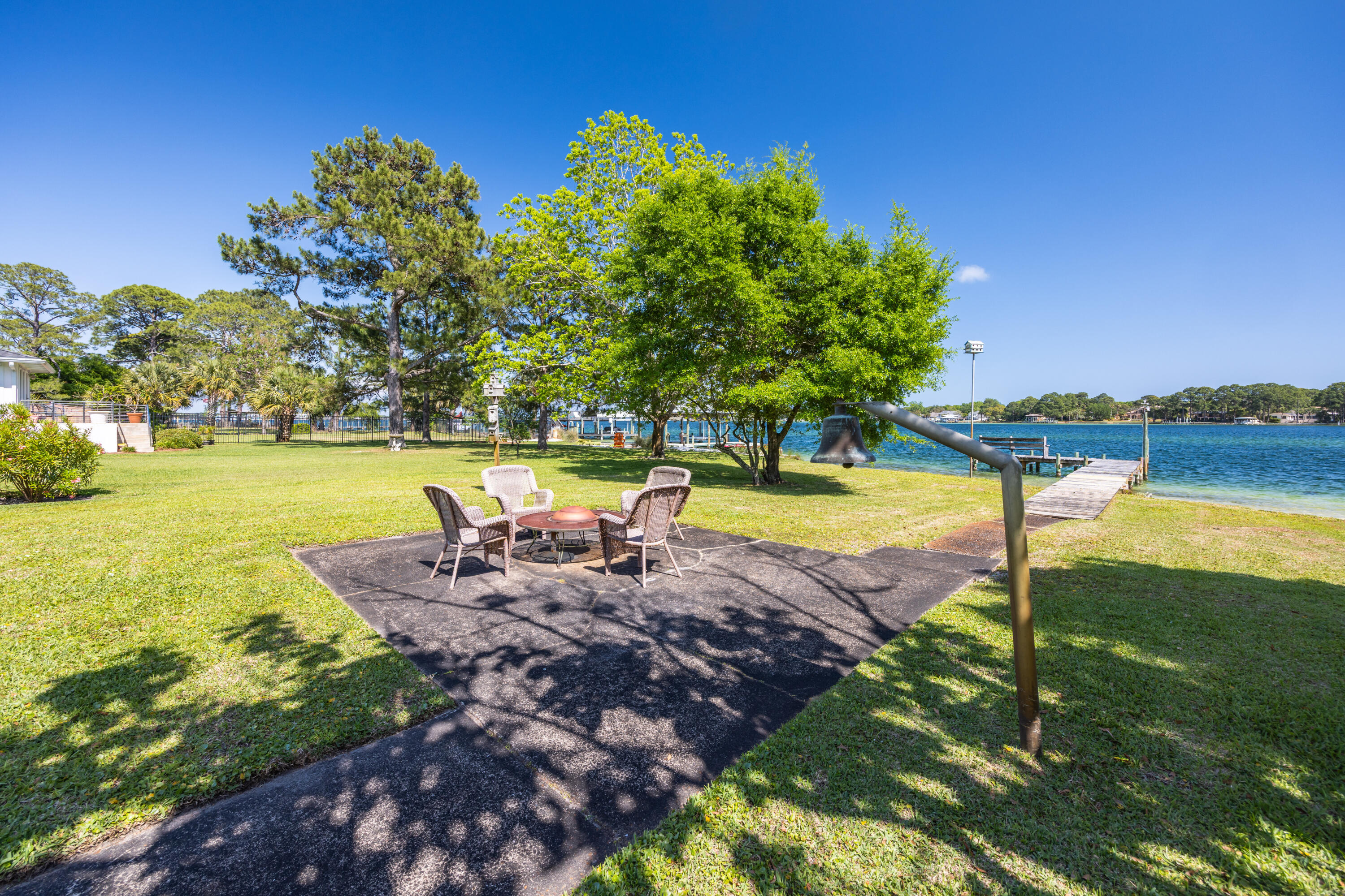 239 Beachview Drive