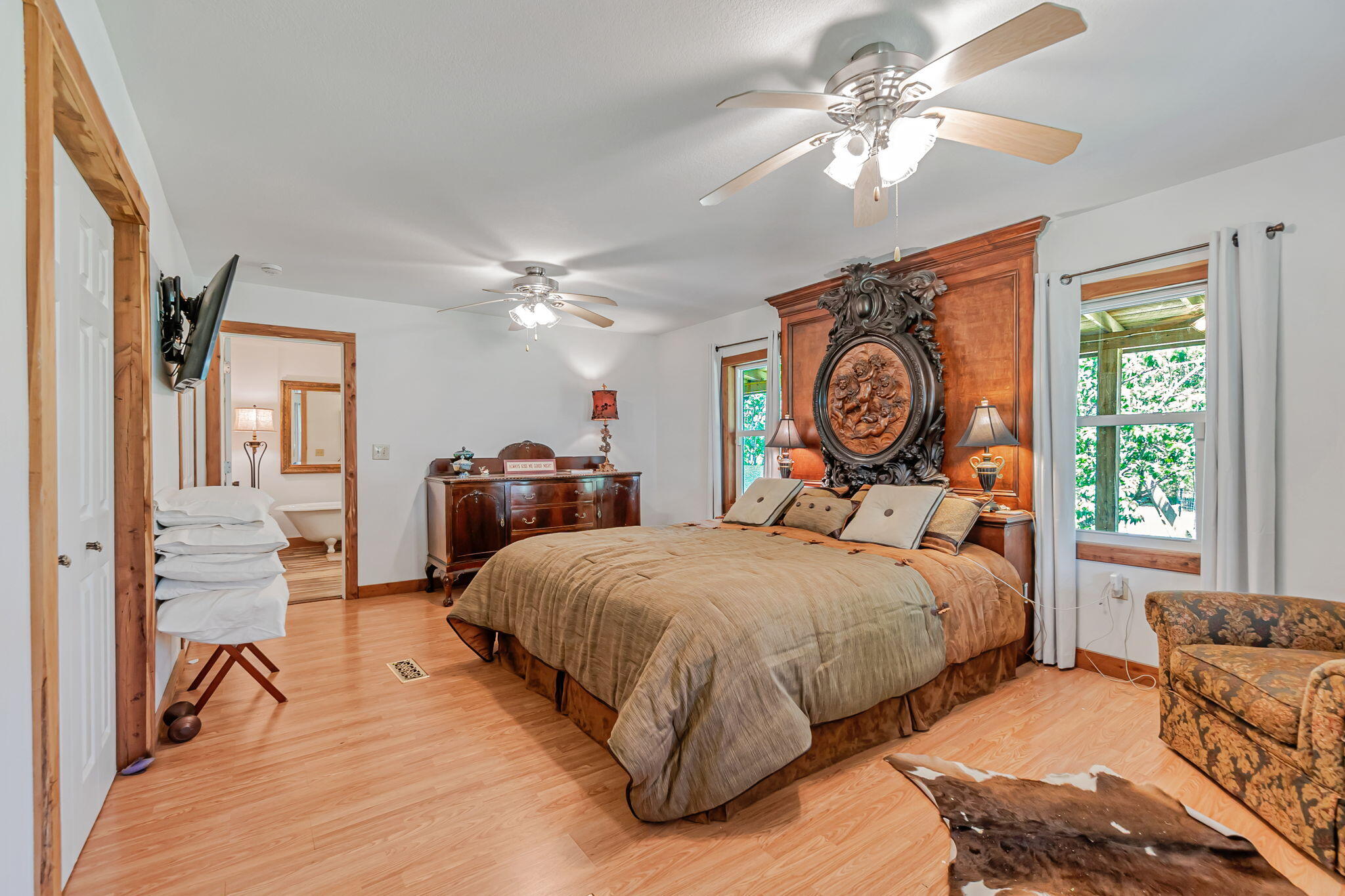 6935 Beau Chene Lane