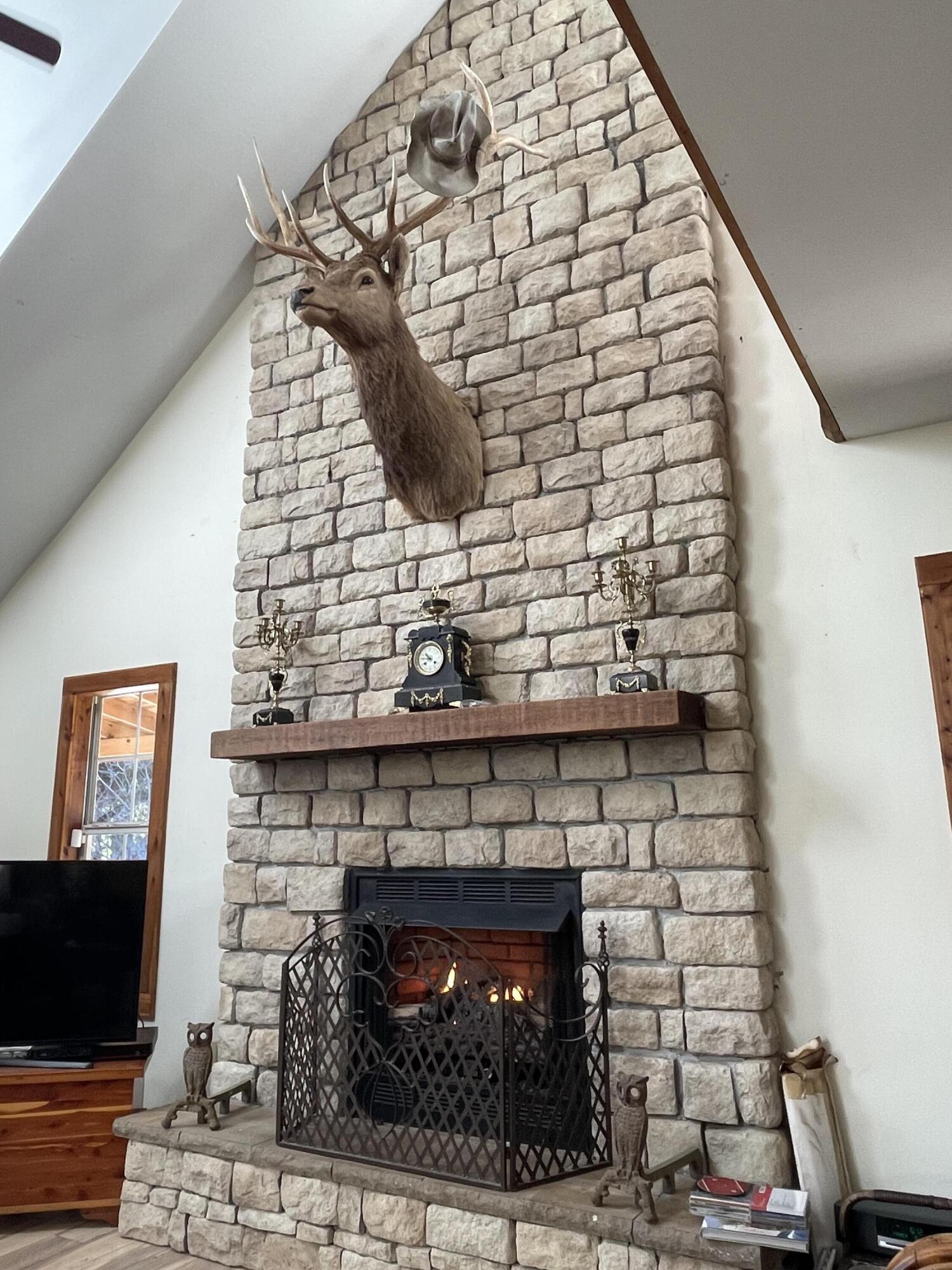 6935 Beau Chene Lane