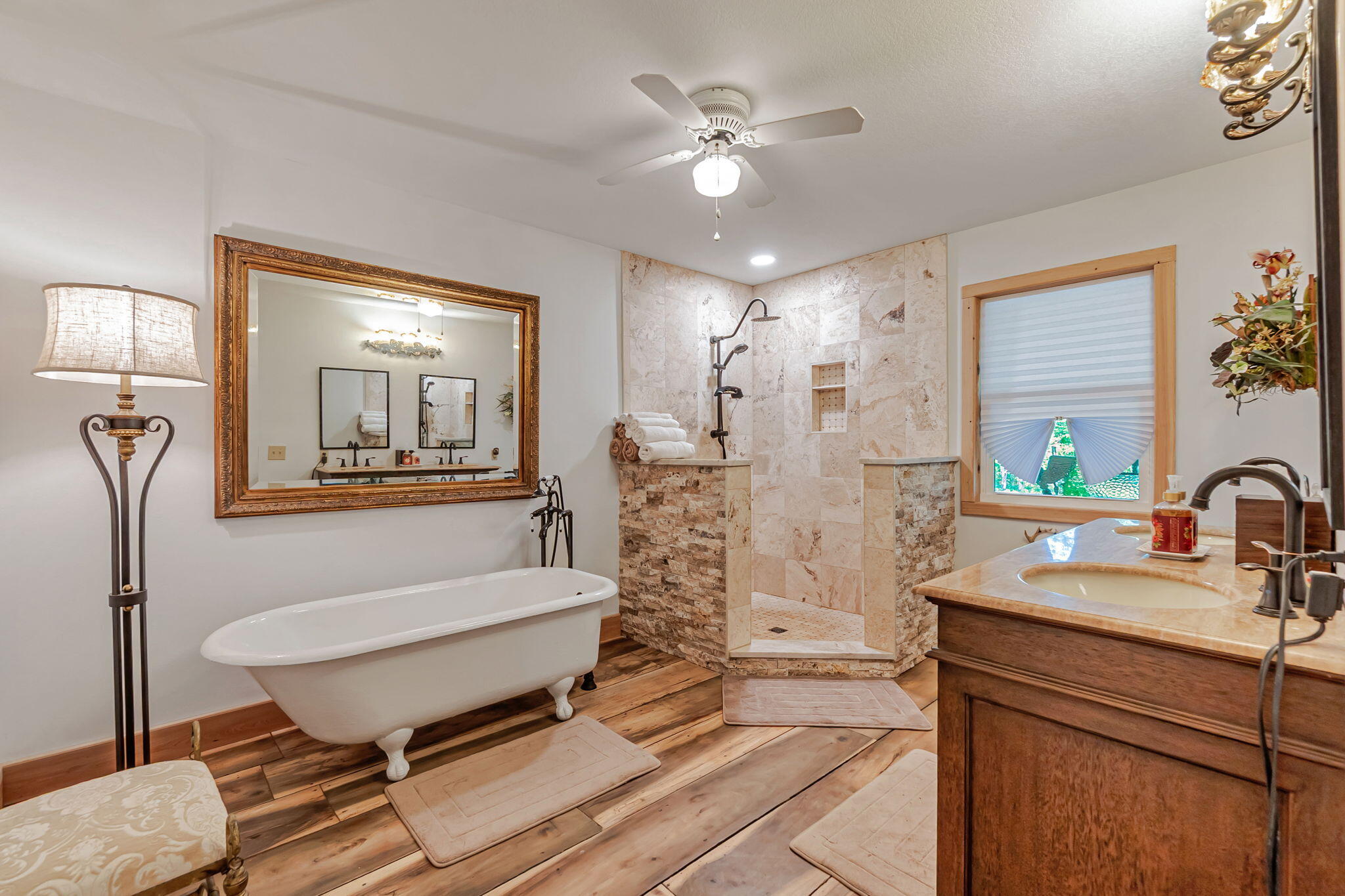 6935 Beau Chene Lane