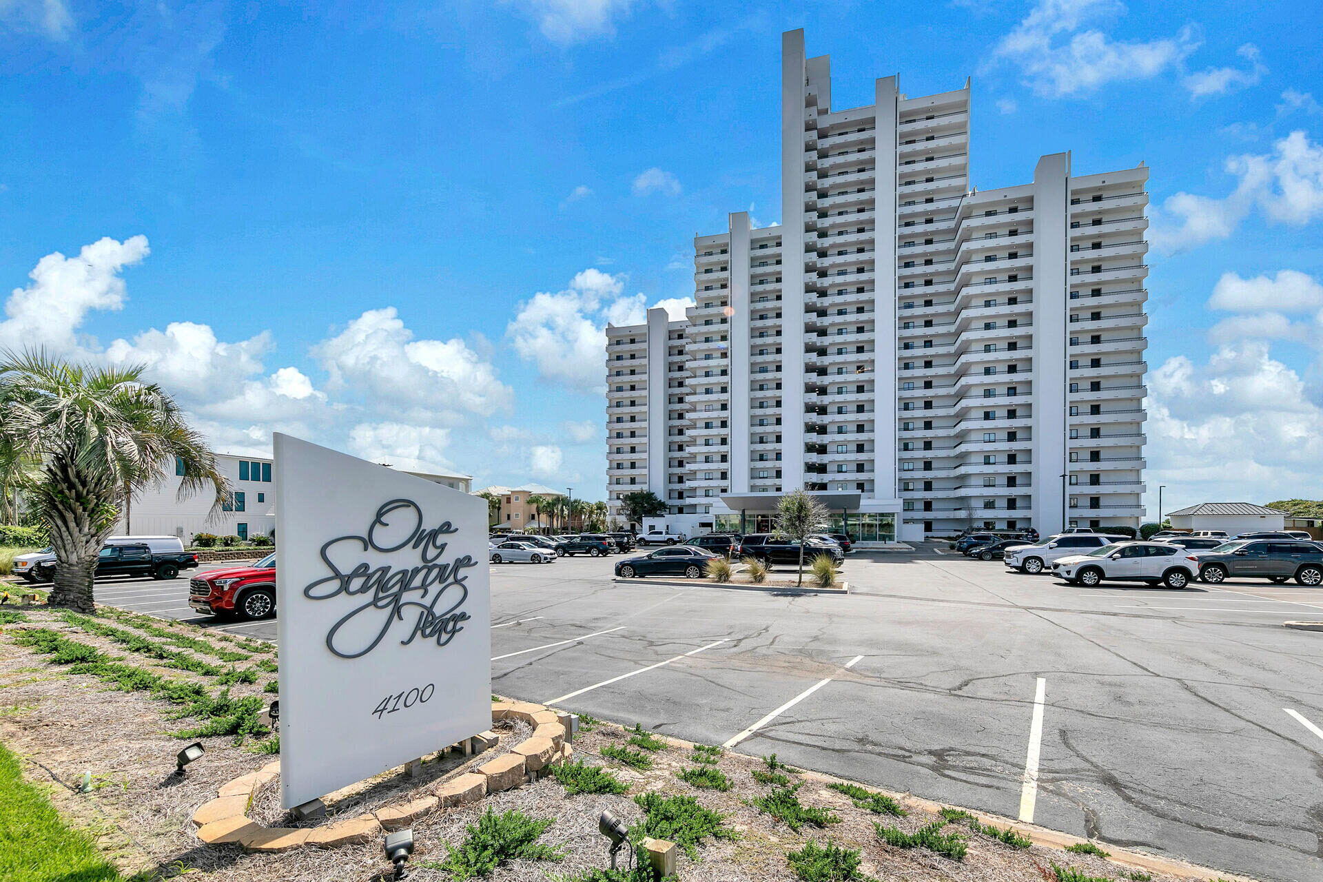 4100 E County Highway 30A UNIT 702