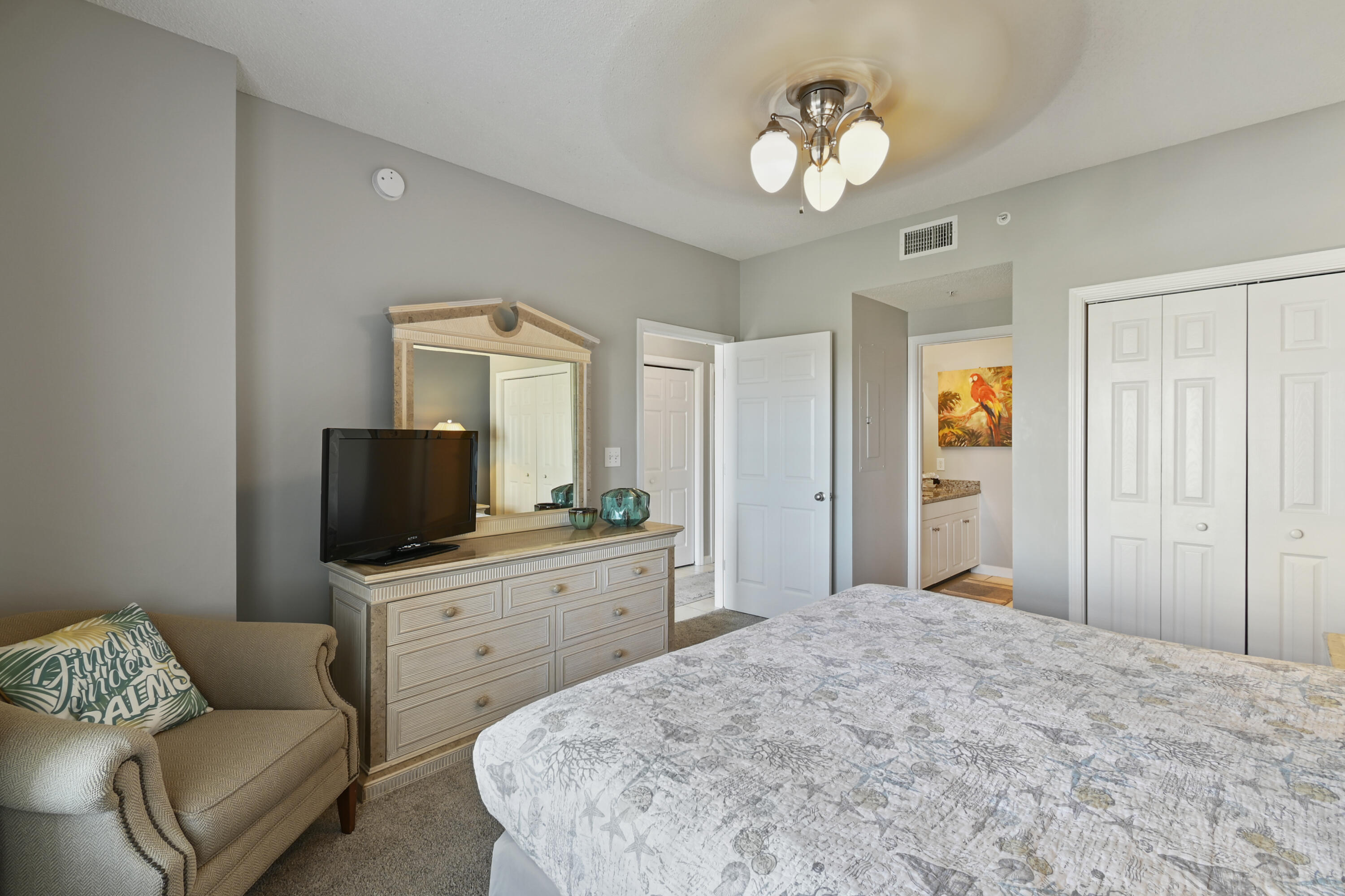 1160 Scenic Gulf Drive 612A