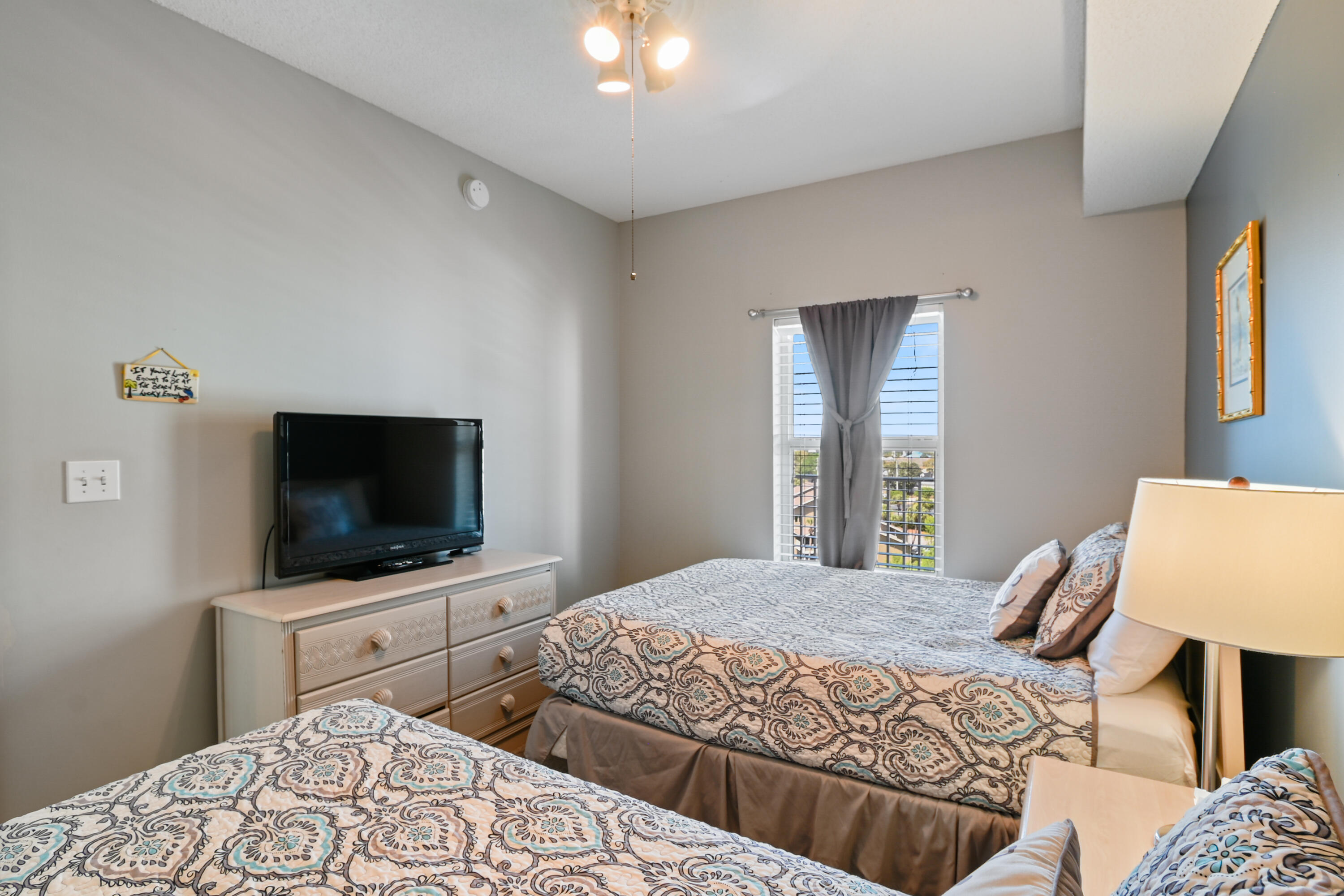 1160 Scenic Gulf Drive 612A