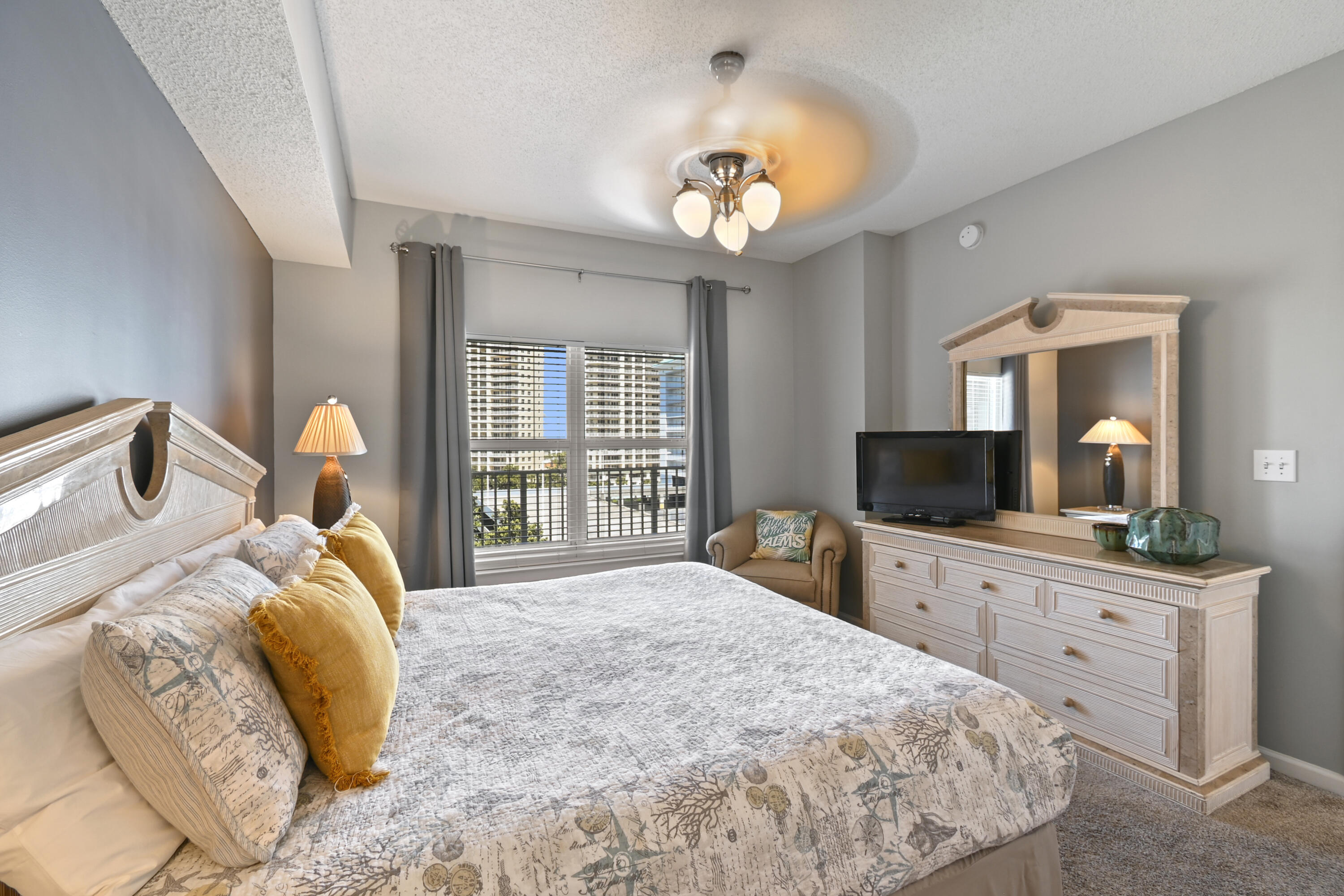 1160 Scenic Gulf Drive 612A