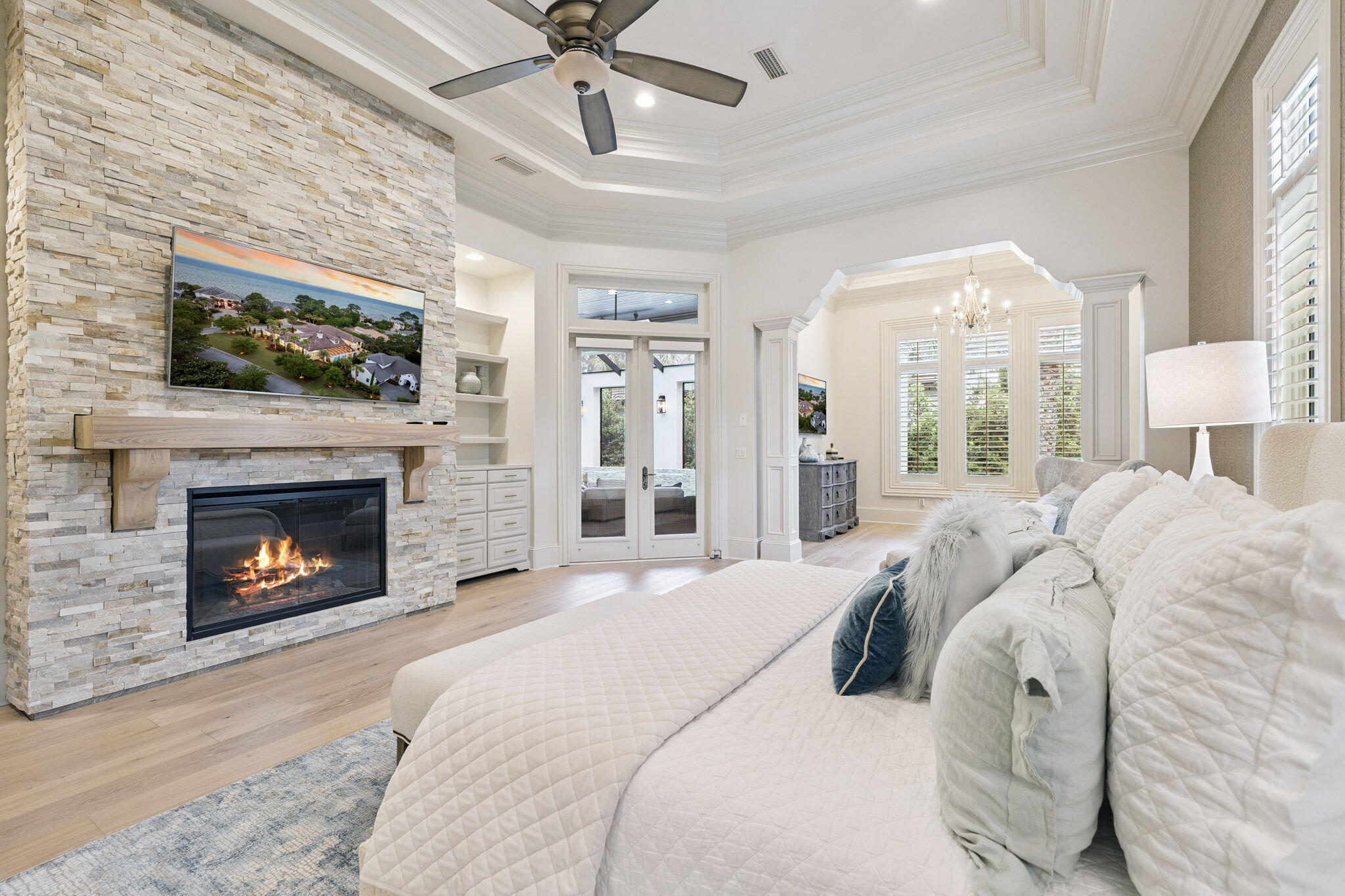 3203 Bay Estates Circle