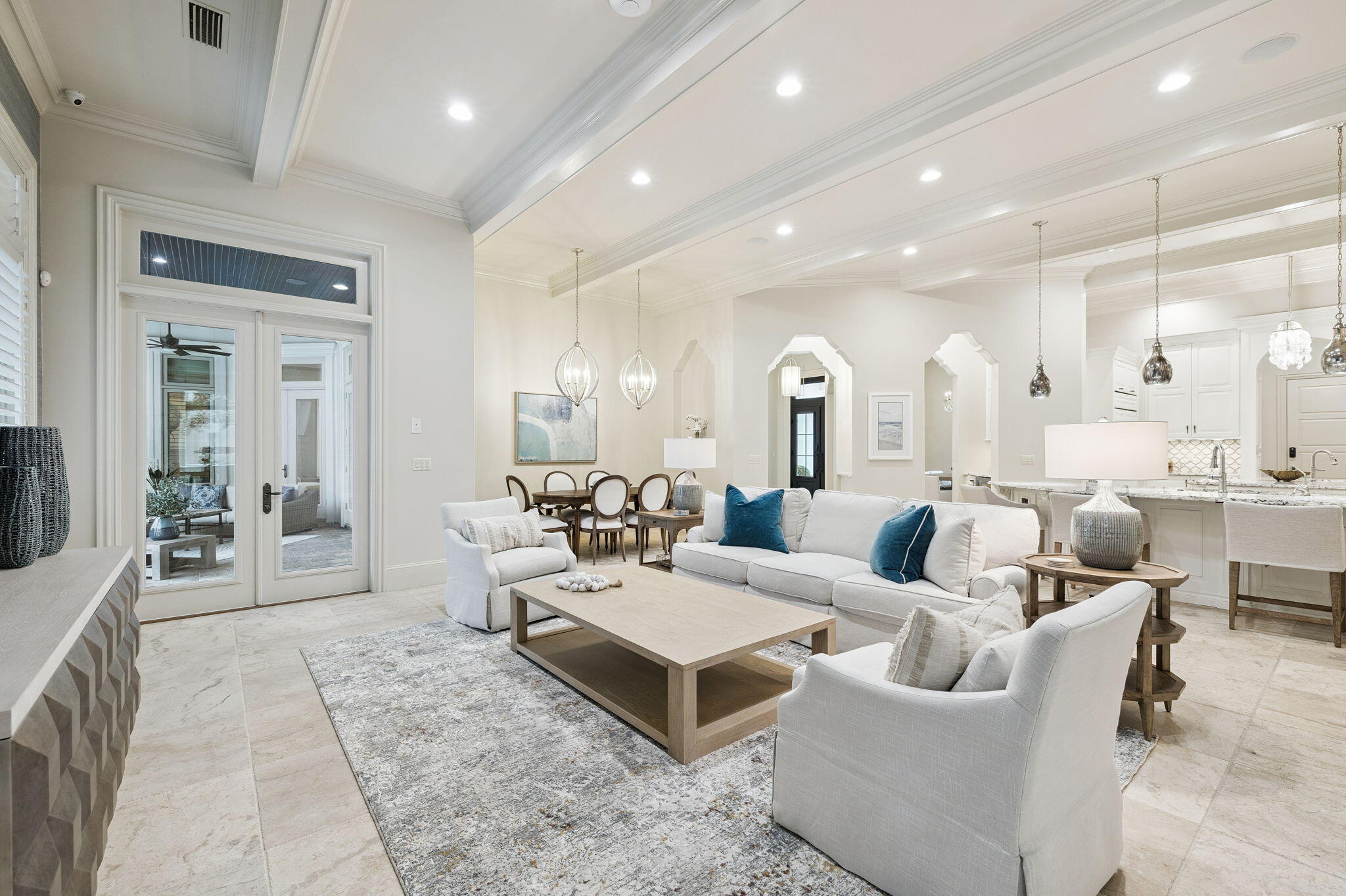 3203 Bay Estates Circle