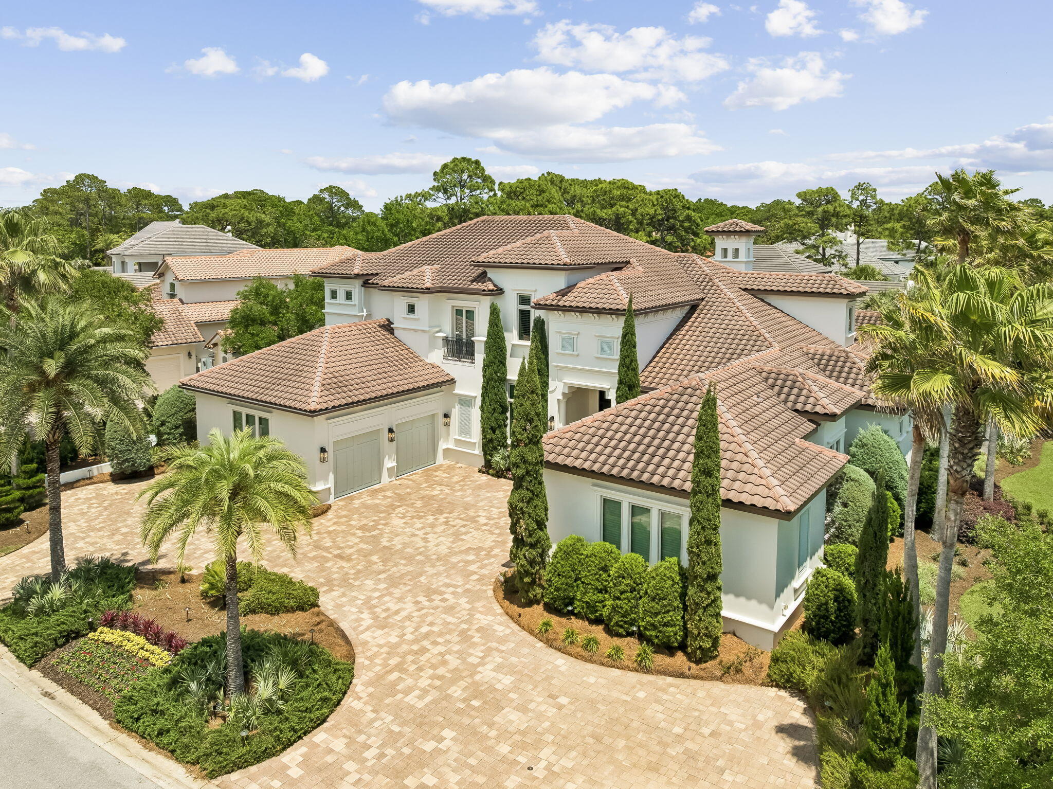 3203 Bay Estates Circle