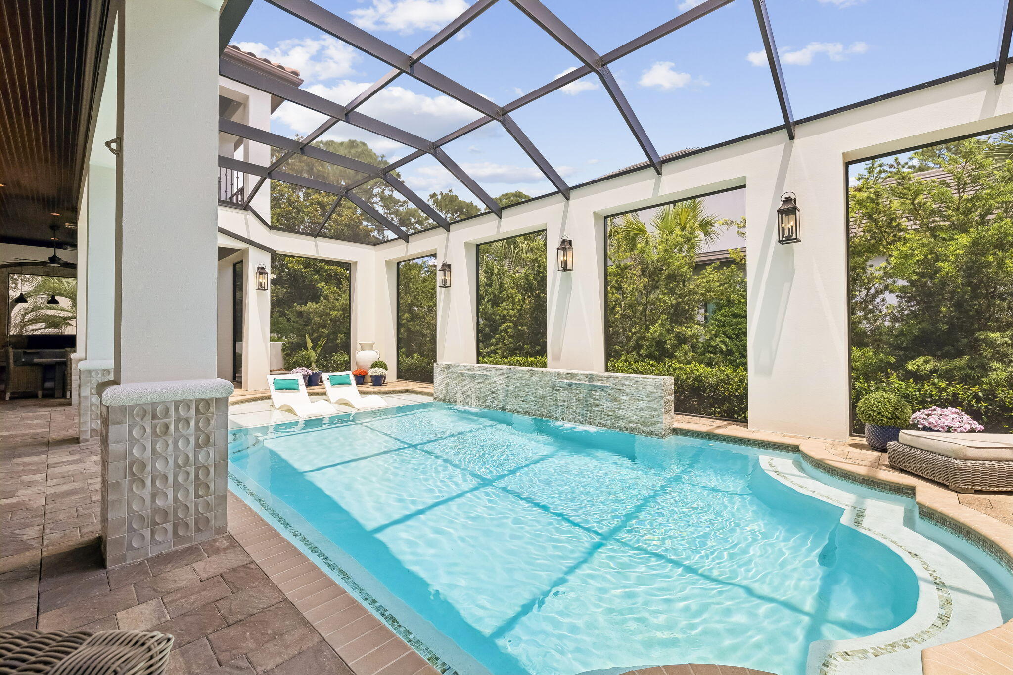 3203 Bay Estates Circle