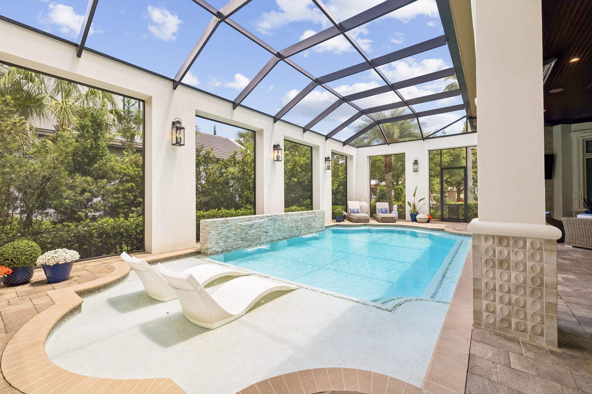 3203 Bay Estates Circle