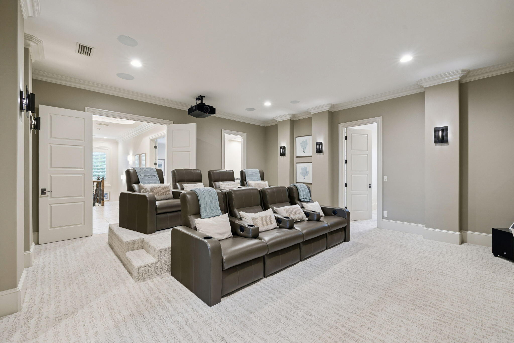 3203 Bay Estates Circle