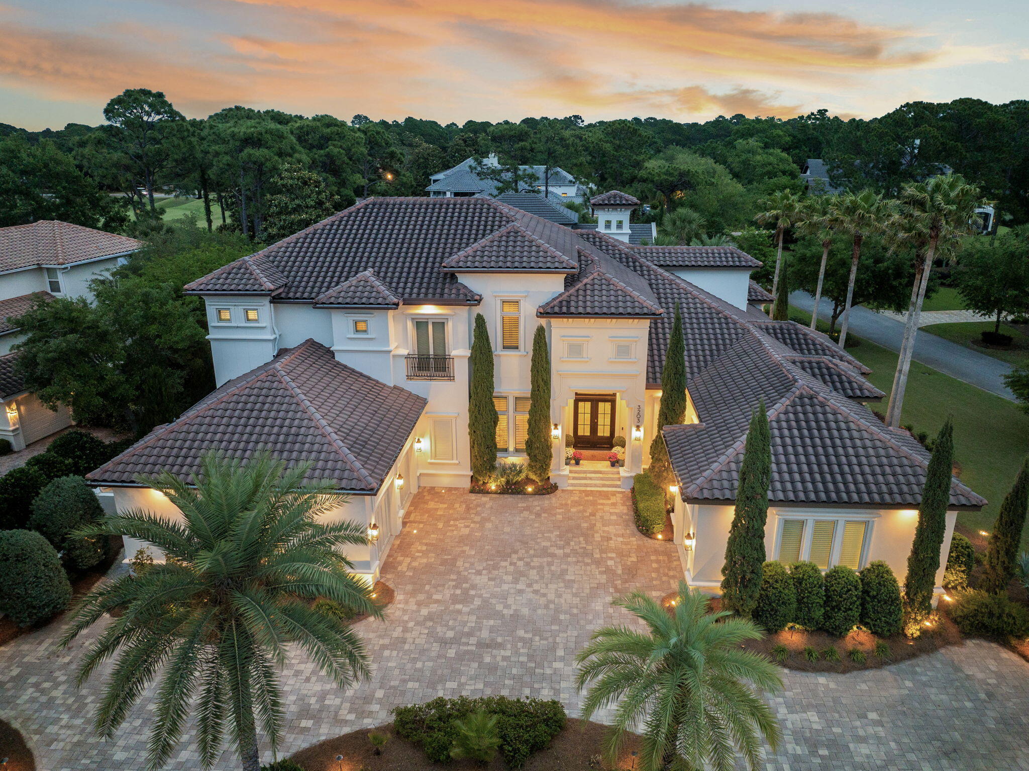 3203 Bay Estates Circle