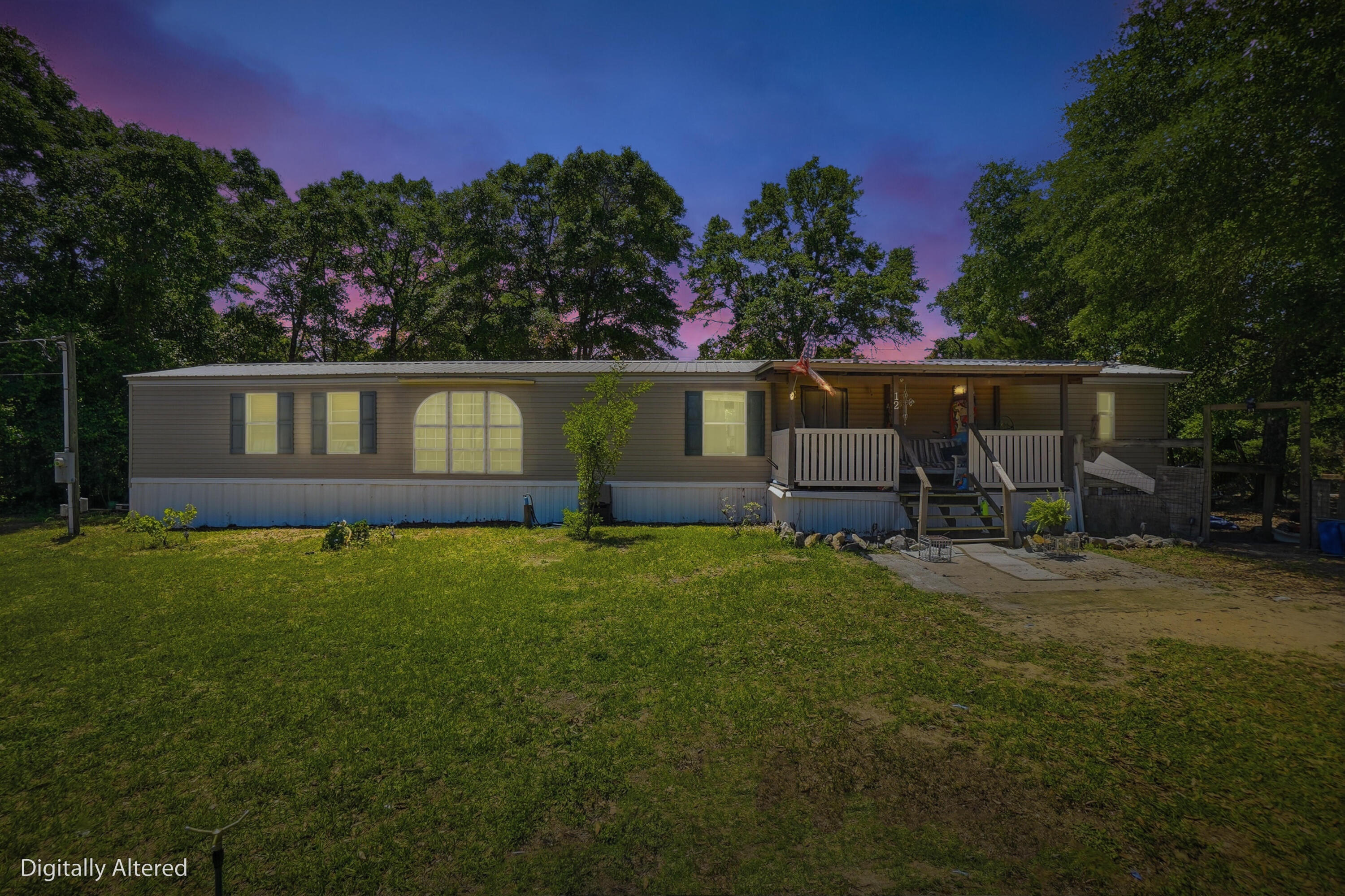 12 E Royal Palm Avenue, DeFuniak Springs