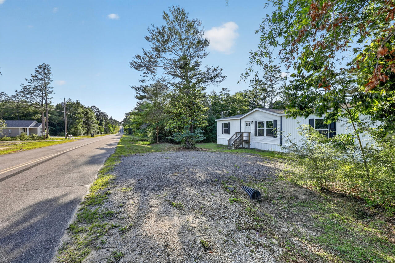 158 W Violet Lane, DeFuniak Springs