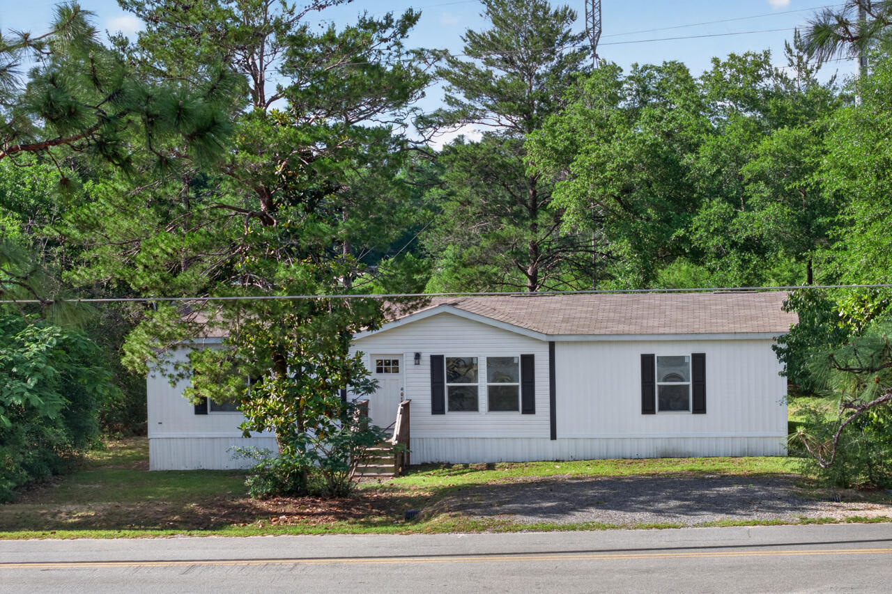158 W Violet Lane, DeFuniak Springs