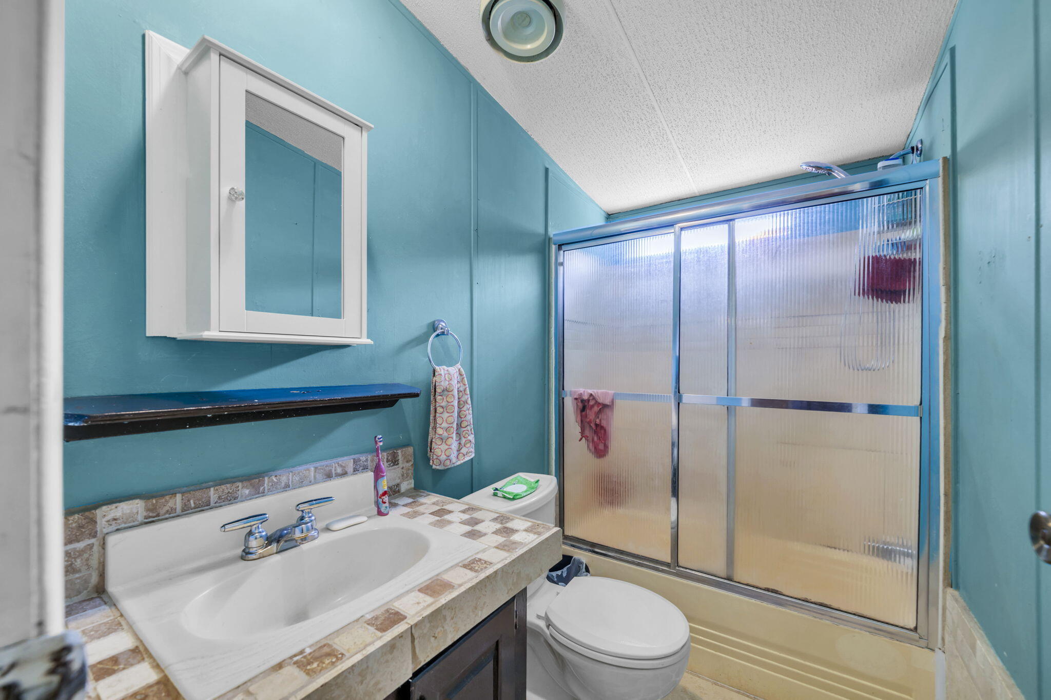 2236 Old Jolly Bay Road