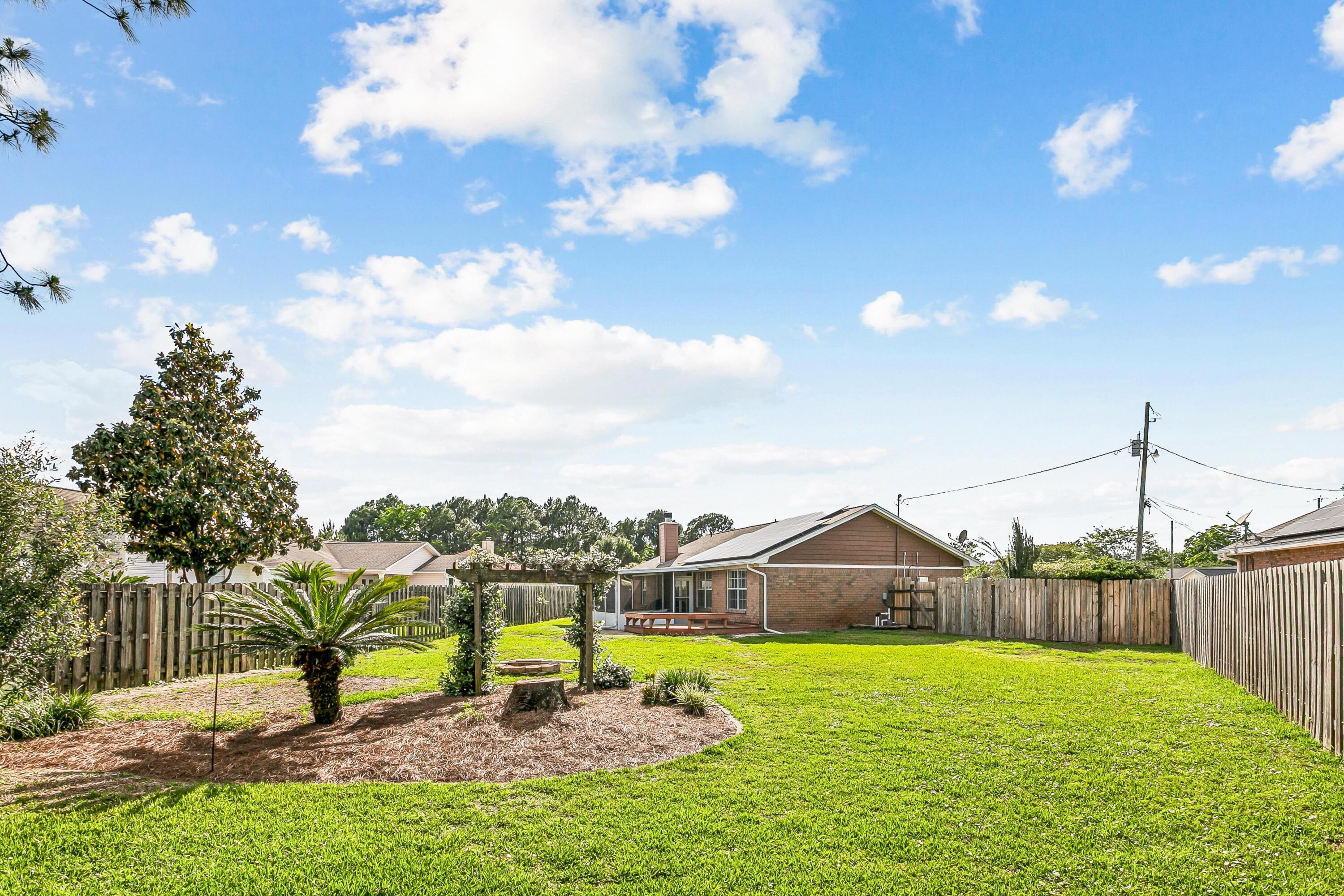 2201 Wedgewood Court