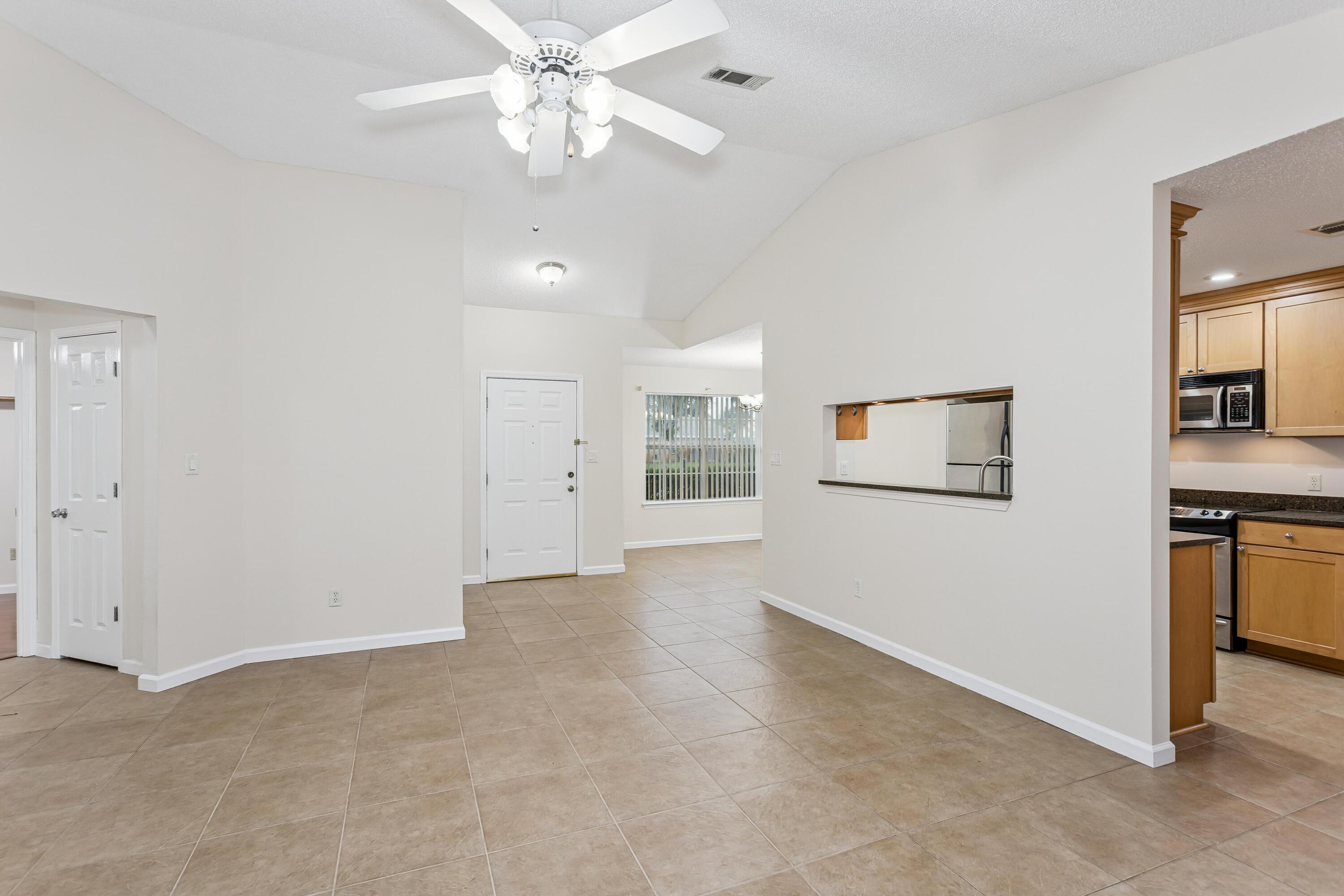 2201 Wedgewood Court