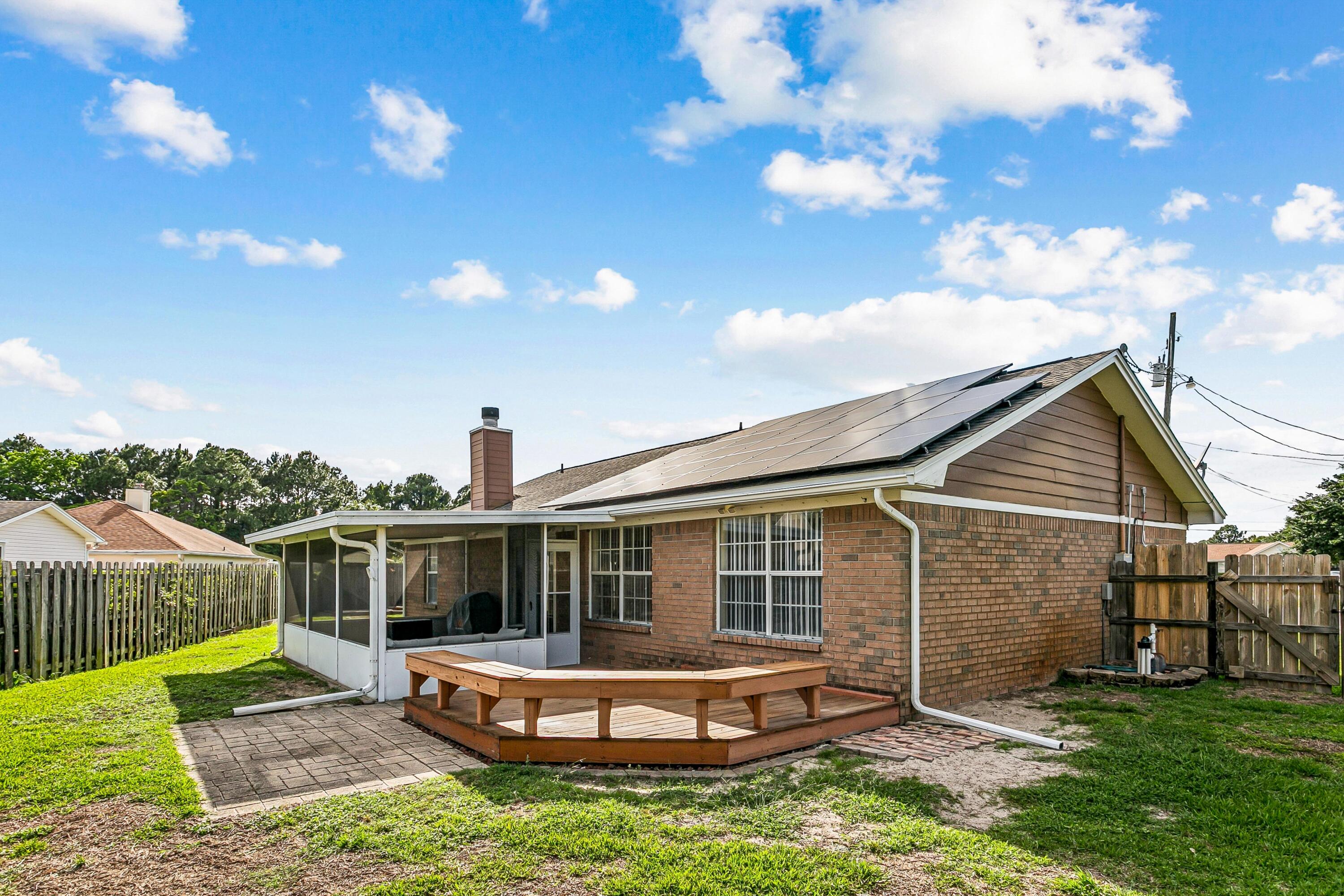 2201 Wedgewood Court