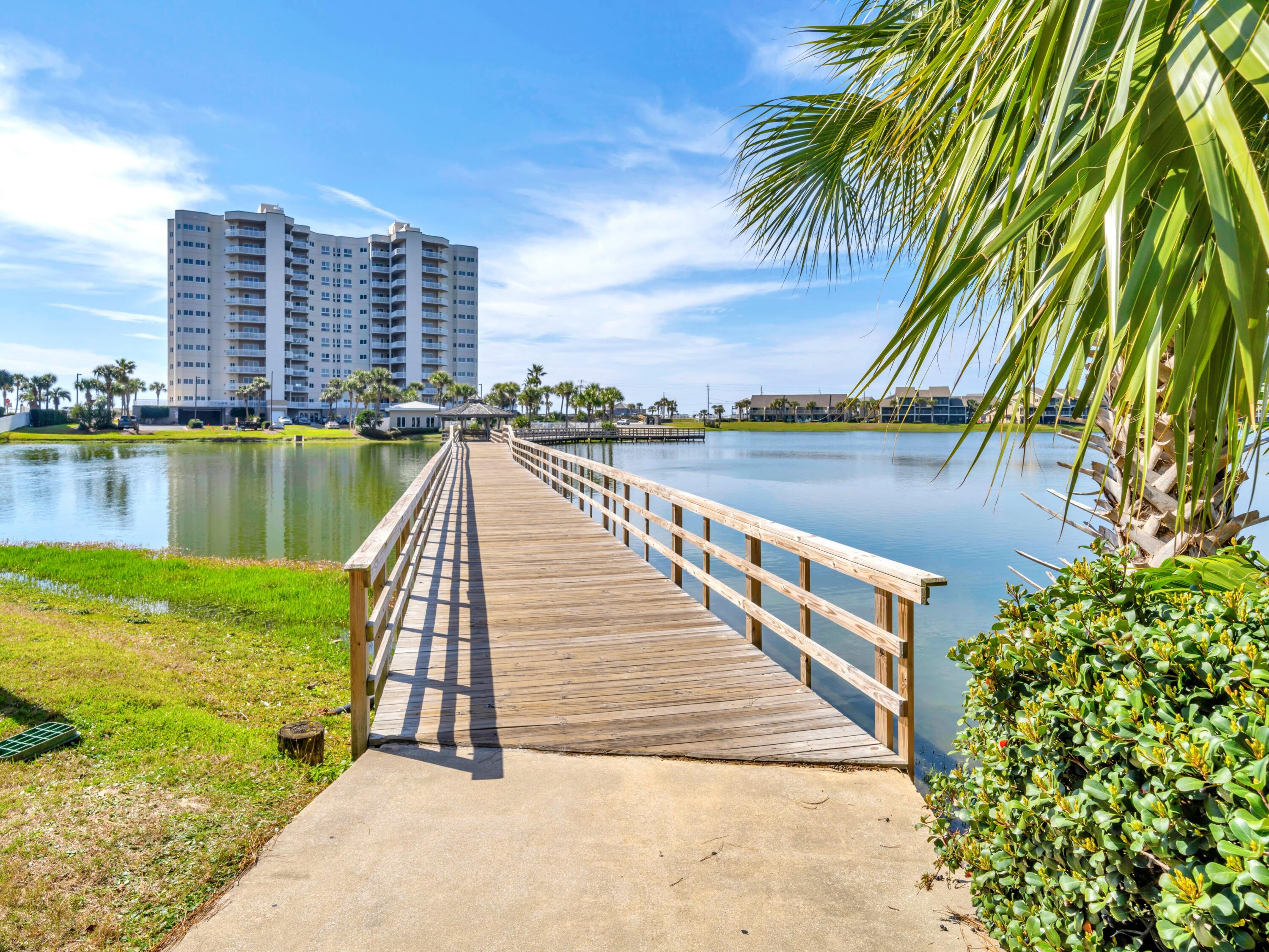 8 Stewart Lake Cove 200