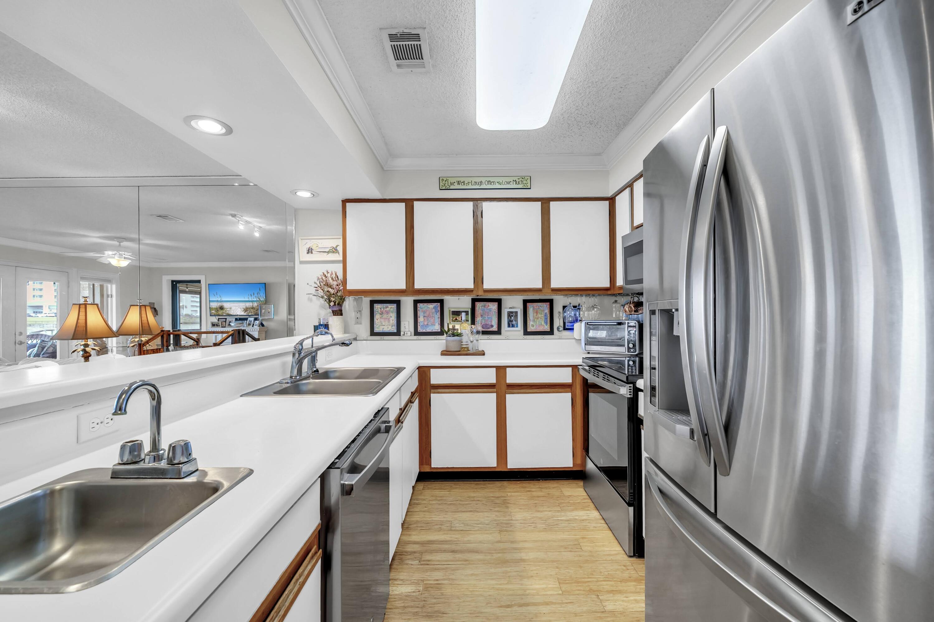 8 Stewart Lake Cove 200