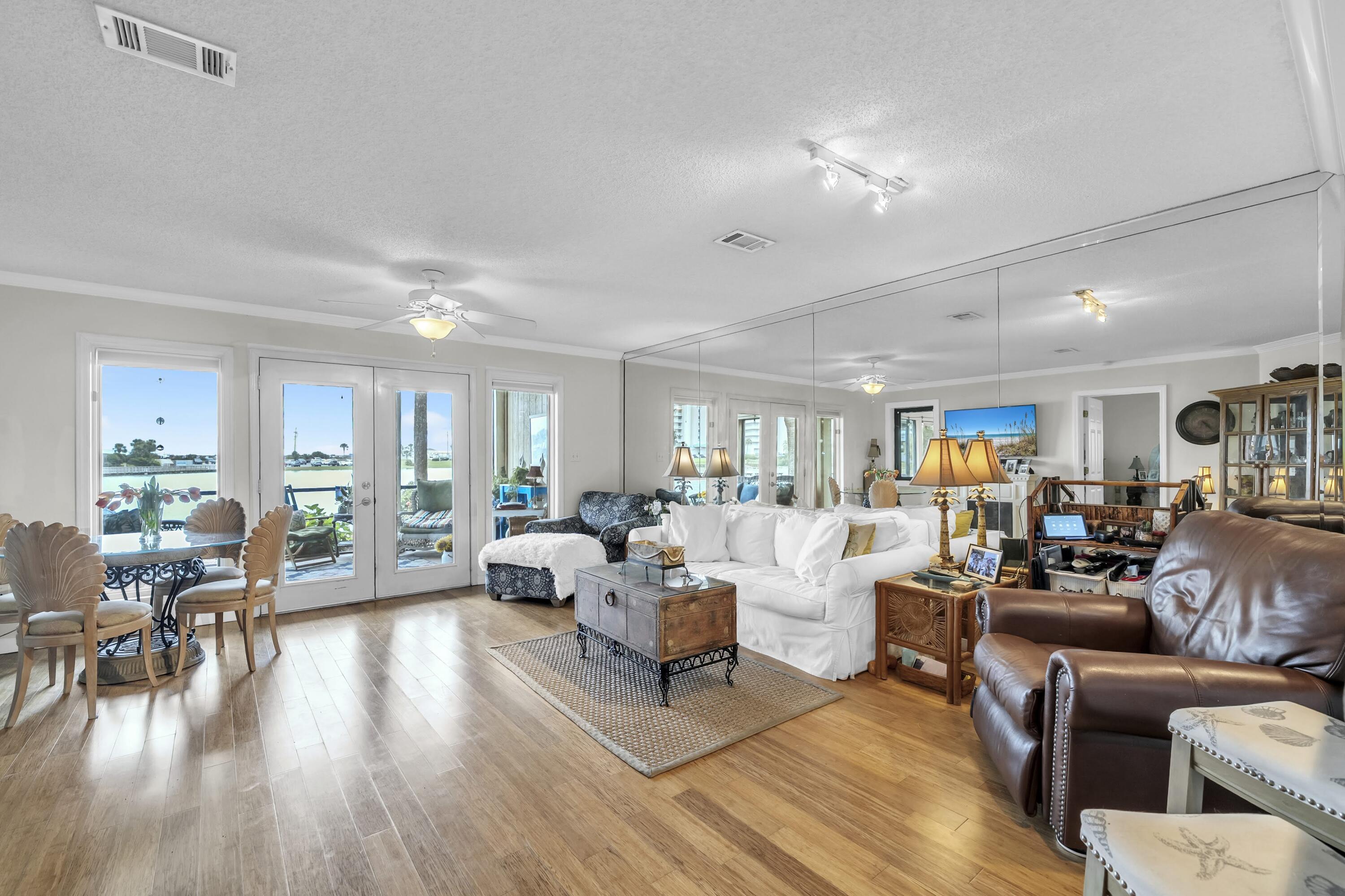 8 Stewart Lake Cove 200