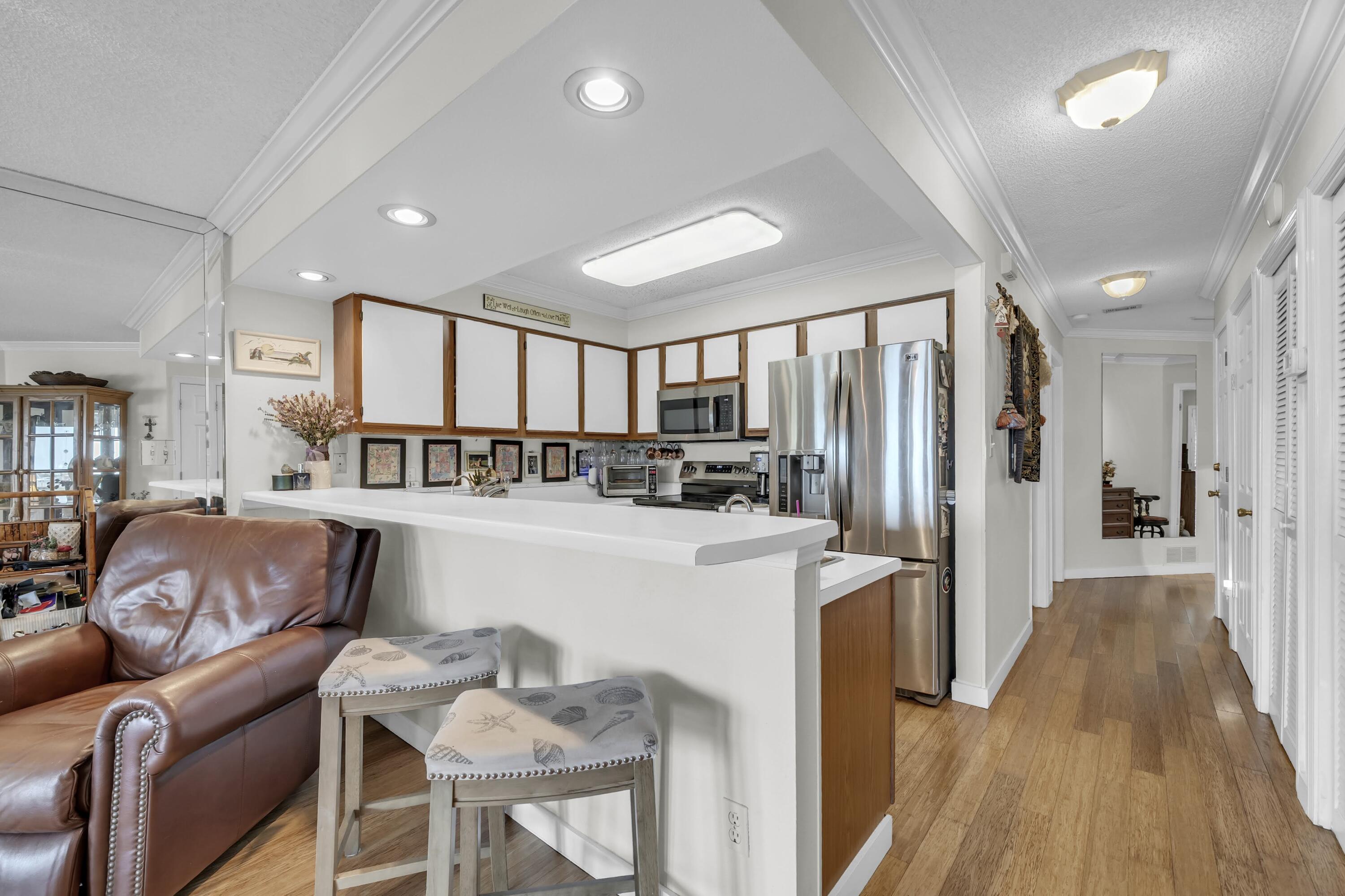 8 Stewart Lake Cove 200