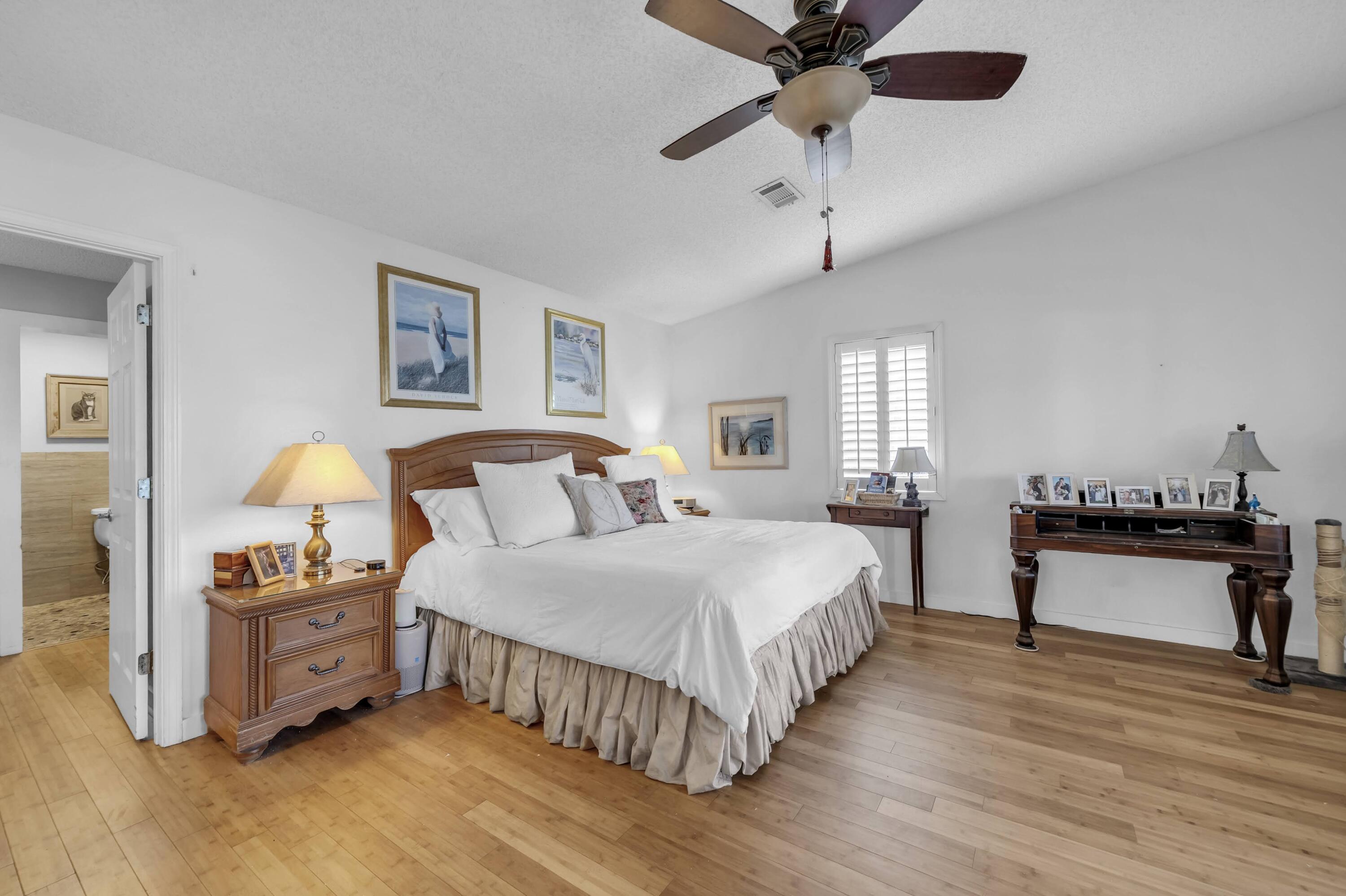 8 Stewart Lake Cove 200