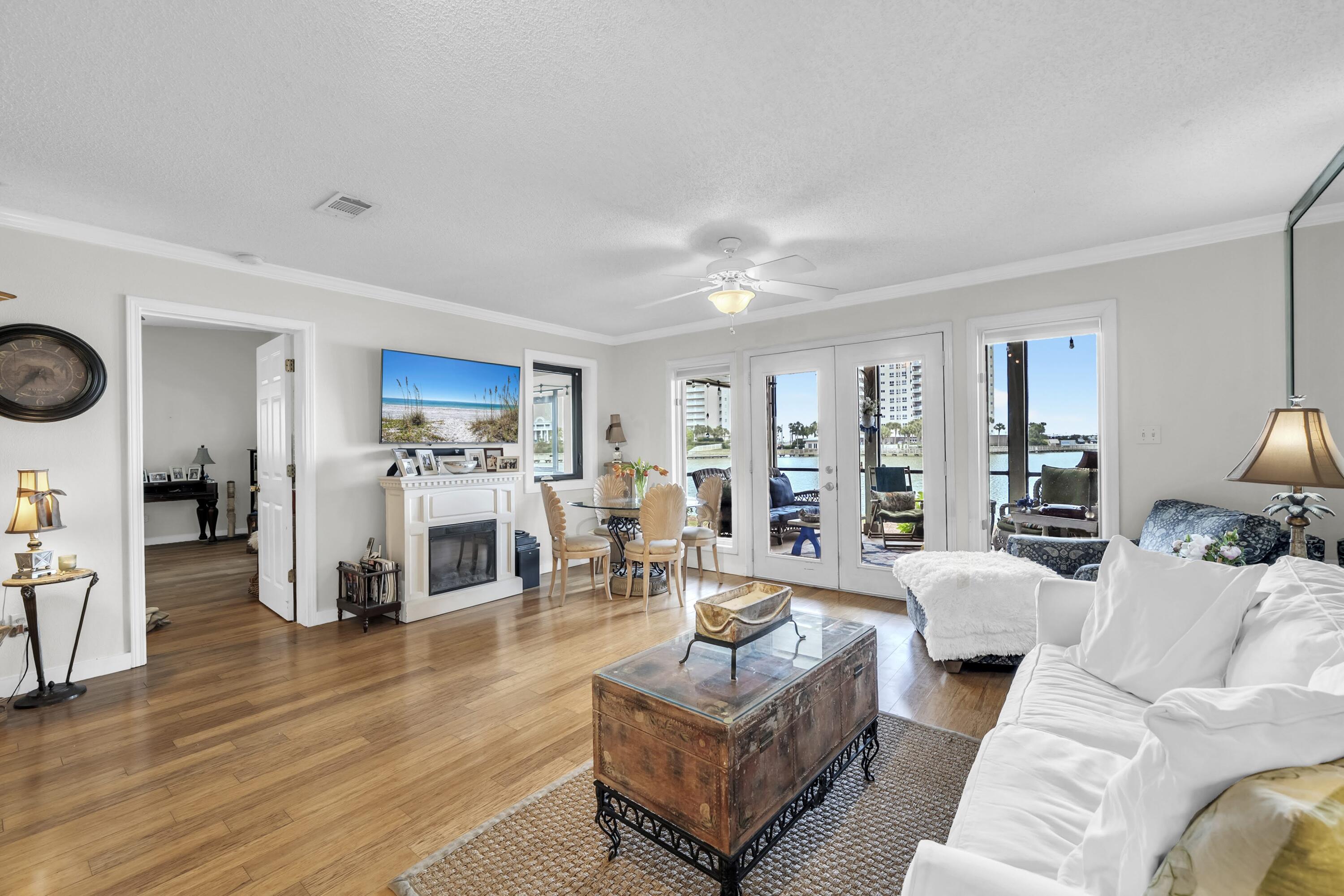 8 Stewart Lake Cove 200