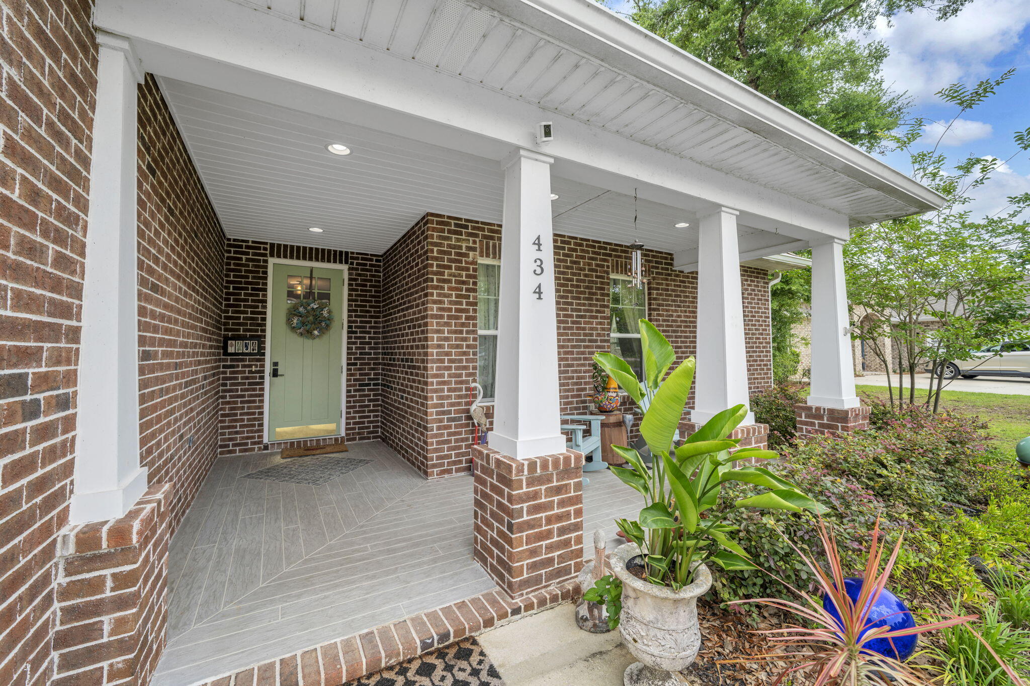 434 Mango Lane