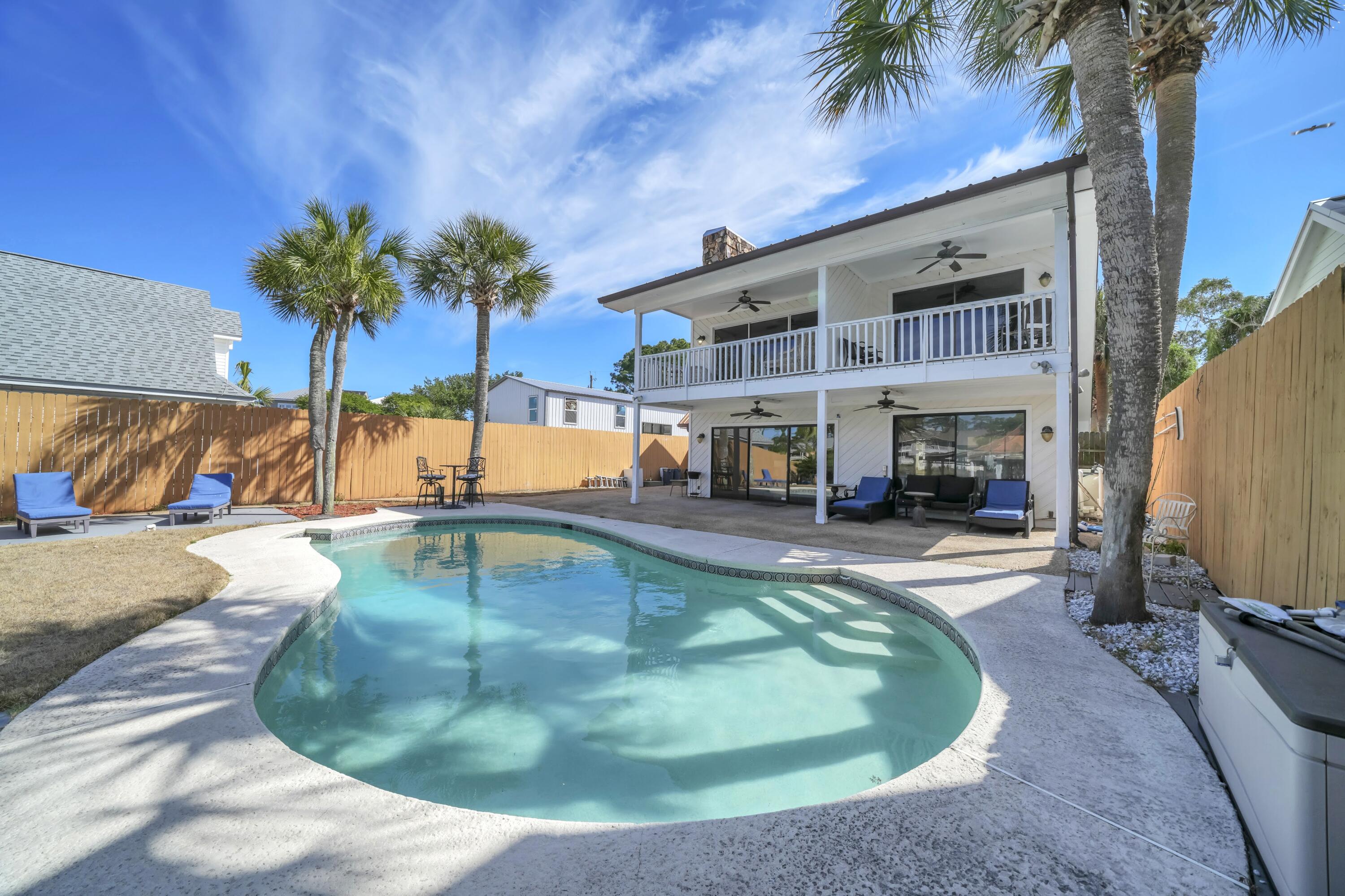 8120 S Lagoon Drive