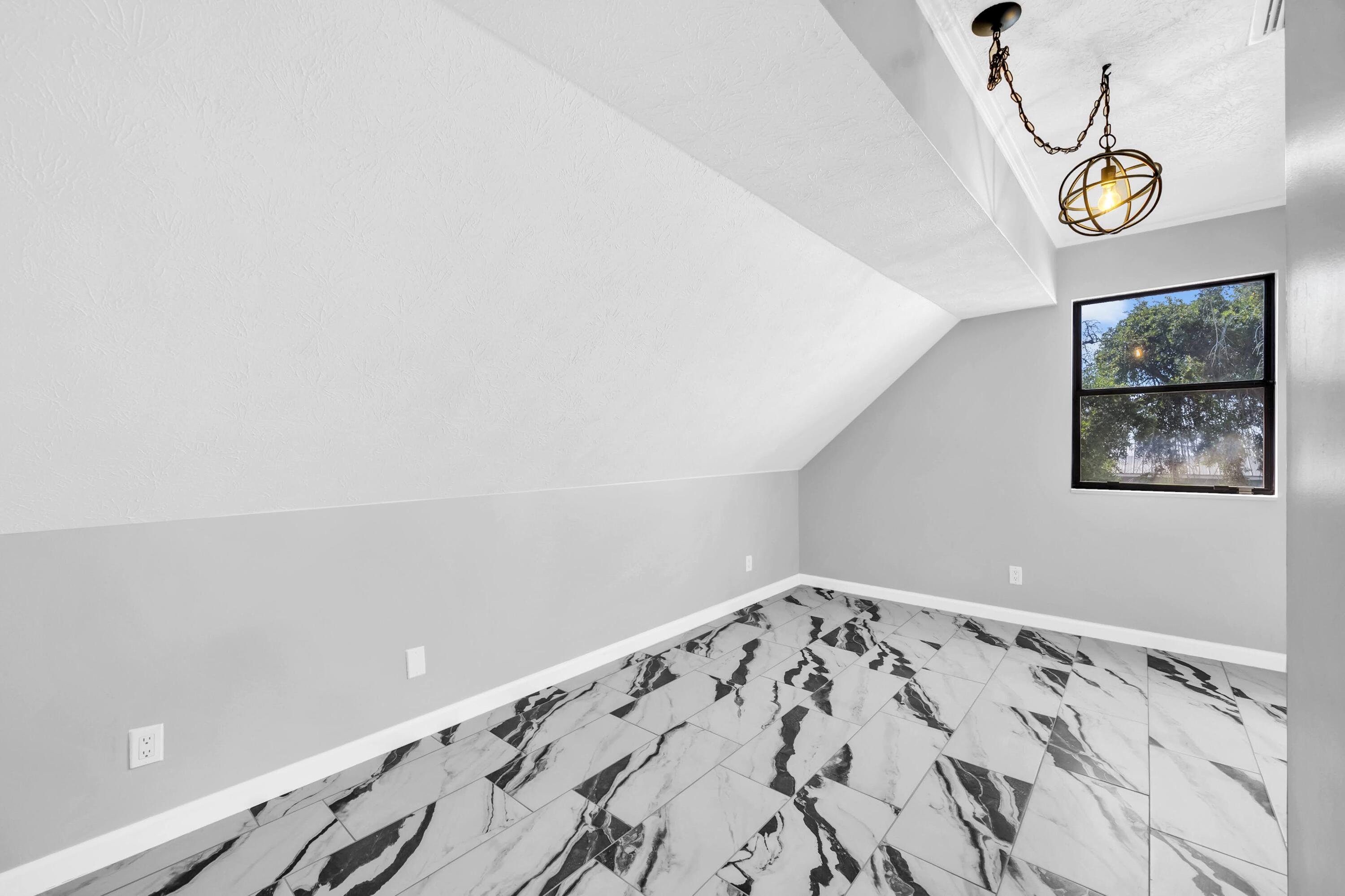 8120 S Lagoon Drive