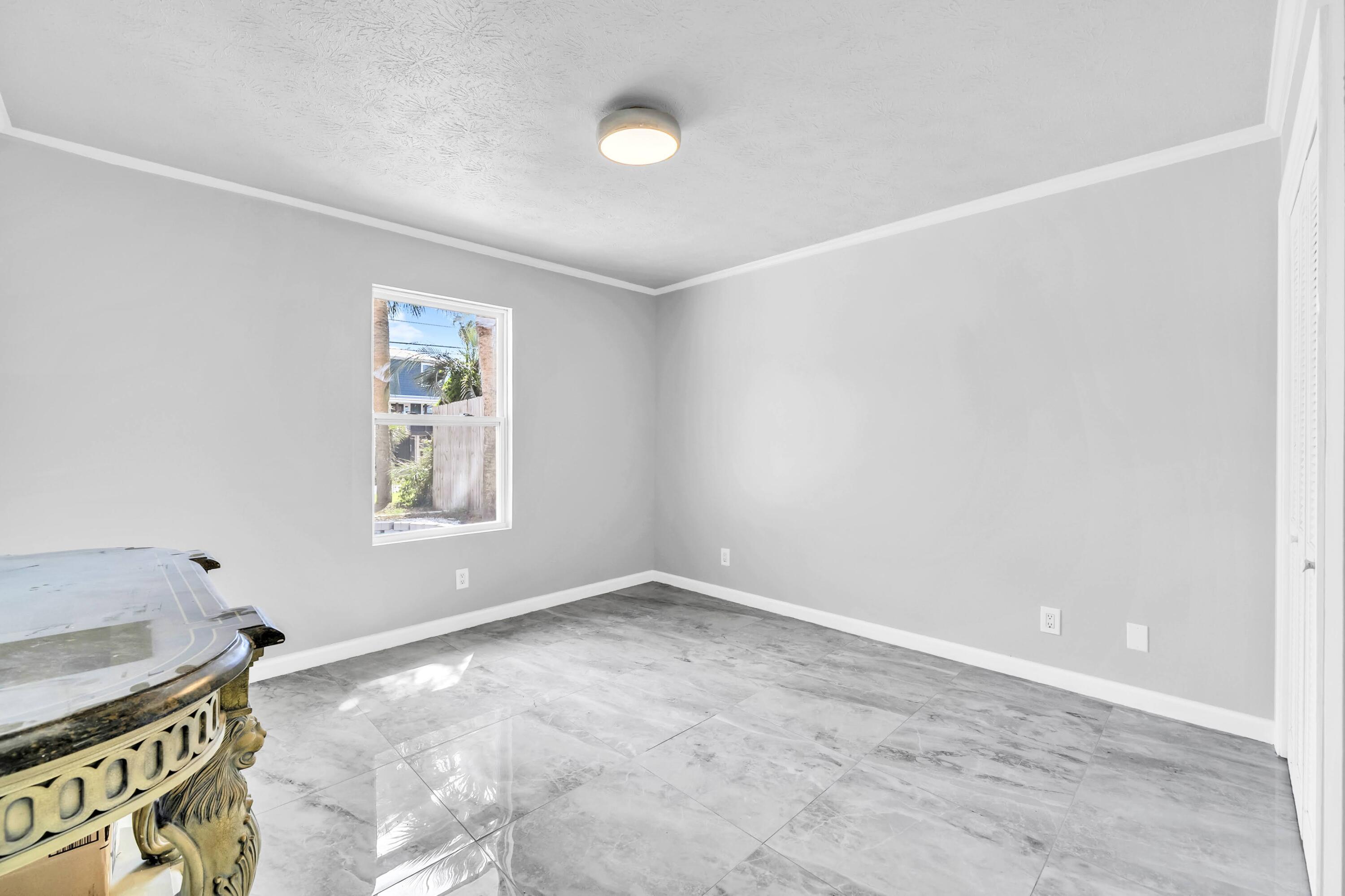 8120 S Lagoon Drive