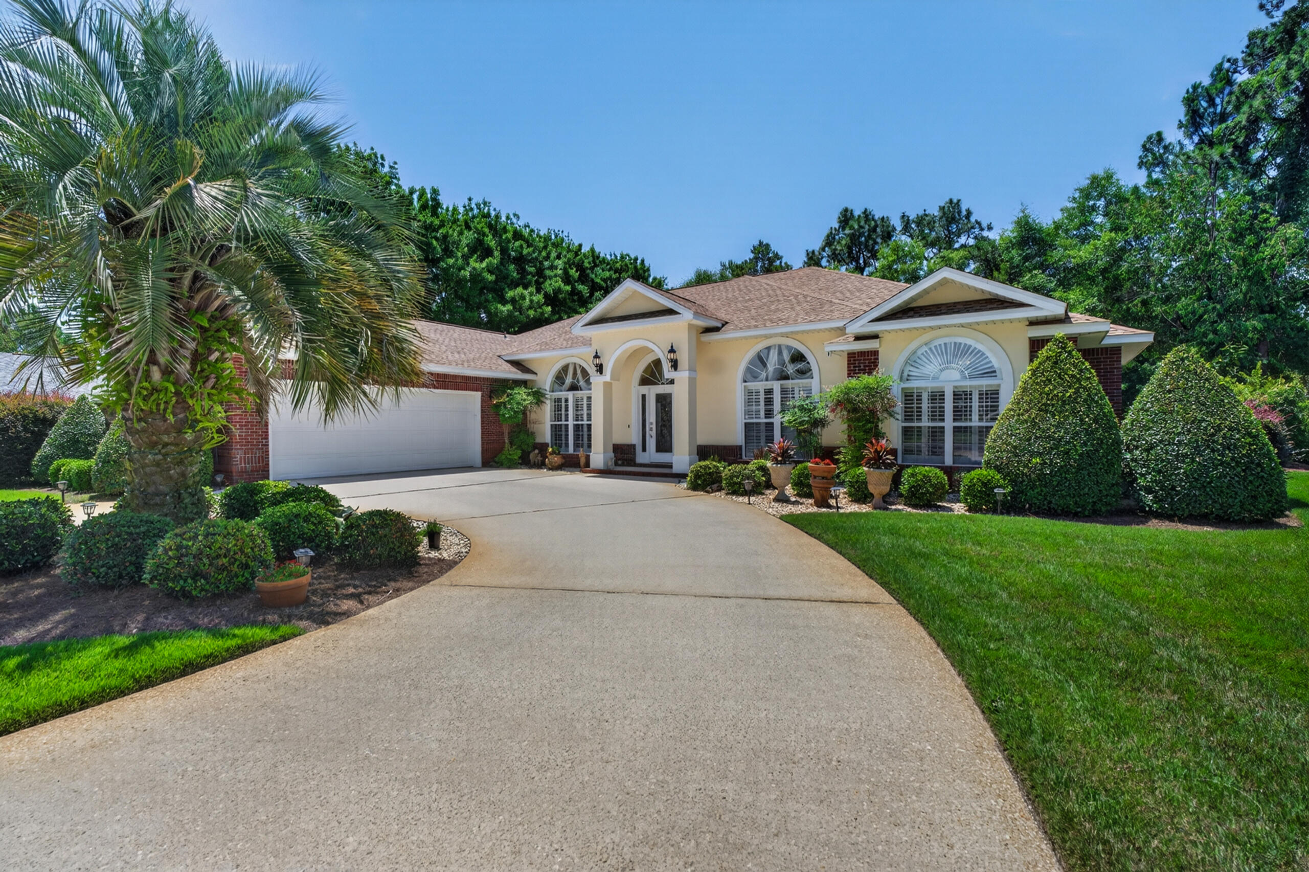 4242 Bobcat Cove