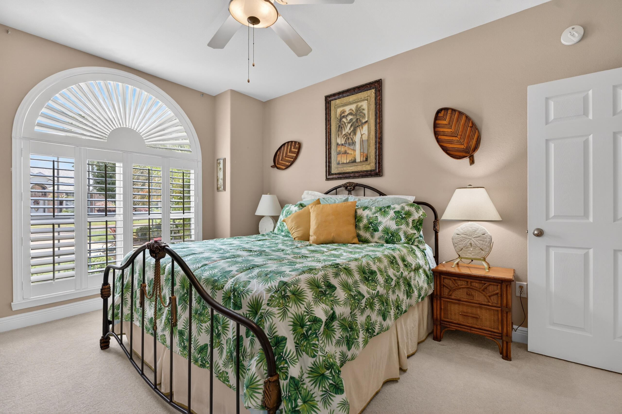 4242 Bobcat Cove