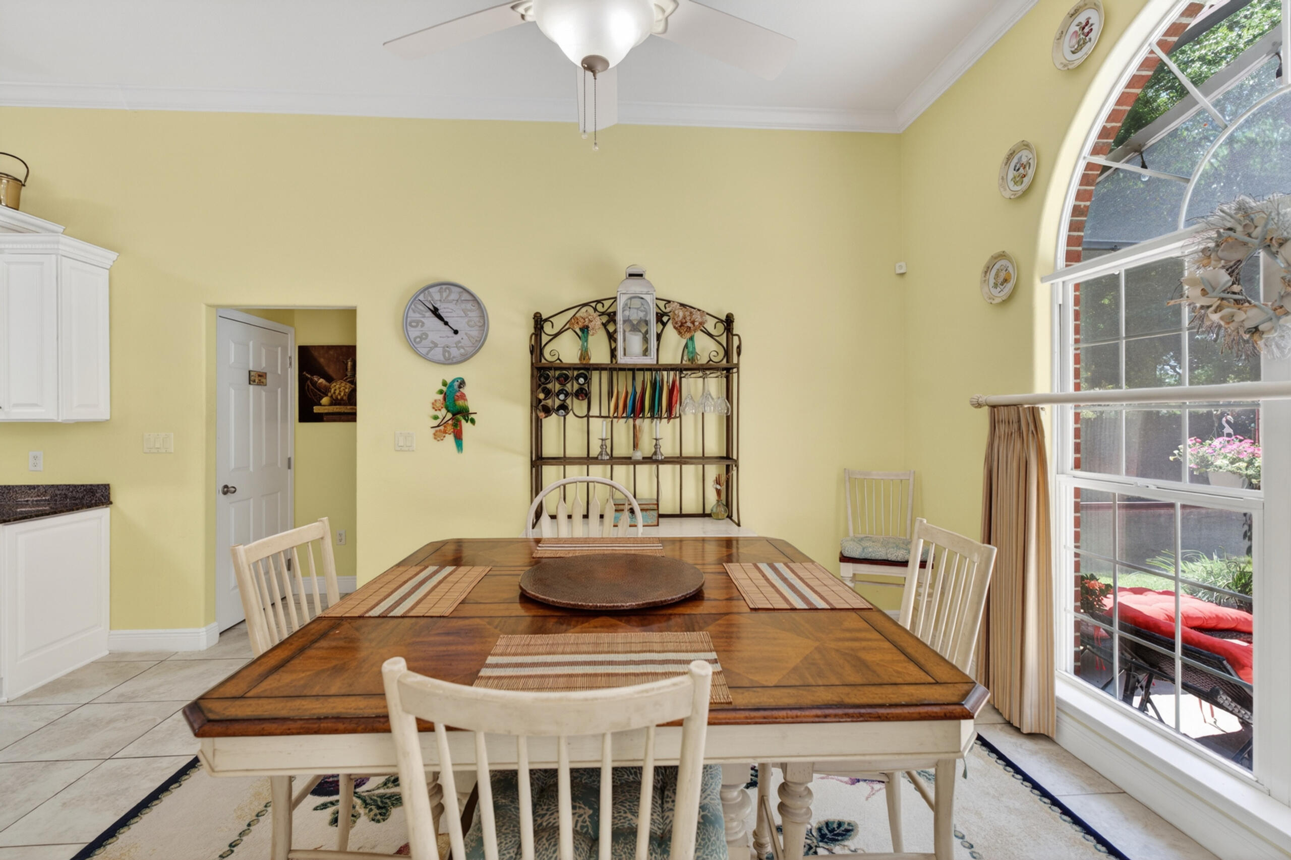 4242 Bobcat Cove