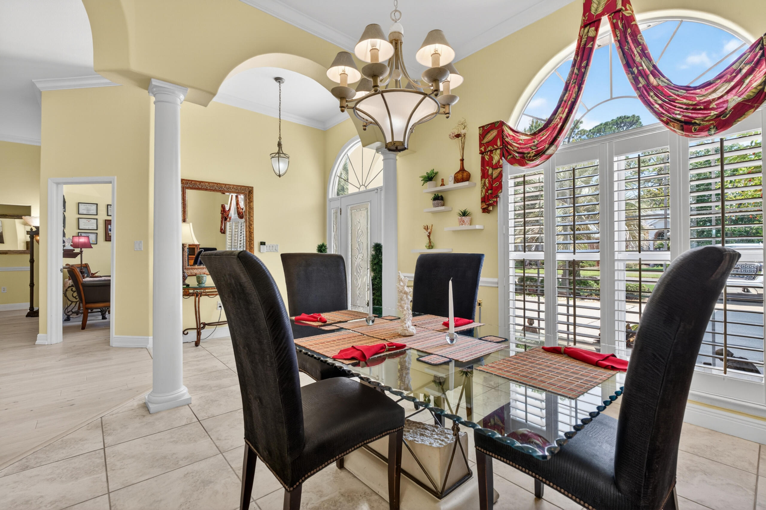 4242 Bobcat Cove