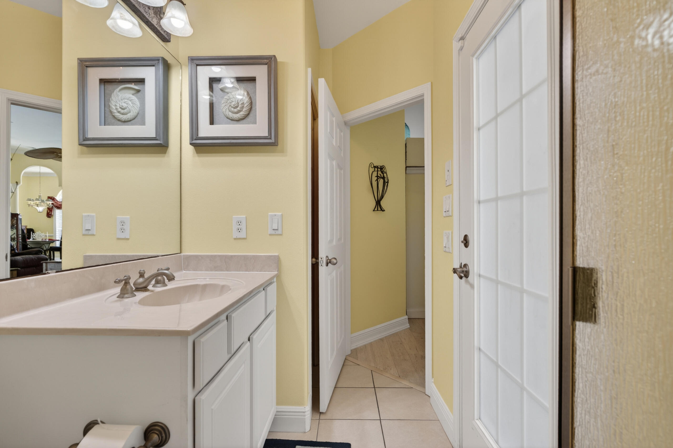 4242 Bobcat Cove
