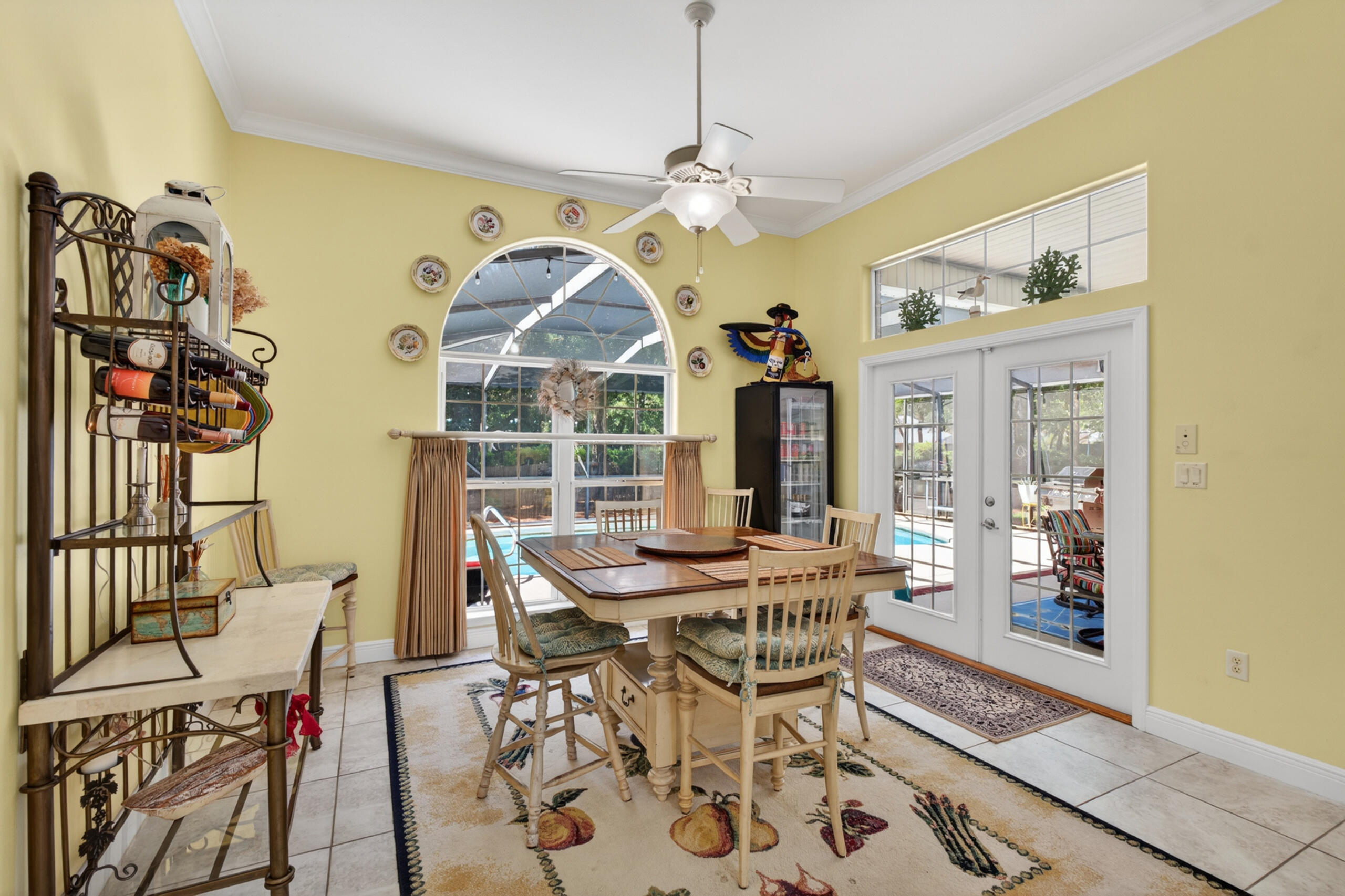 4242 Bobcat Cove