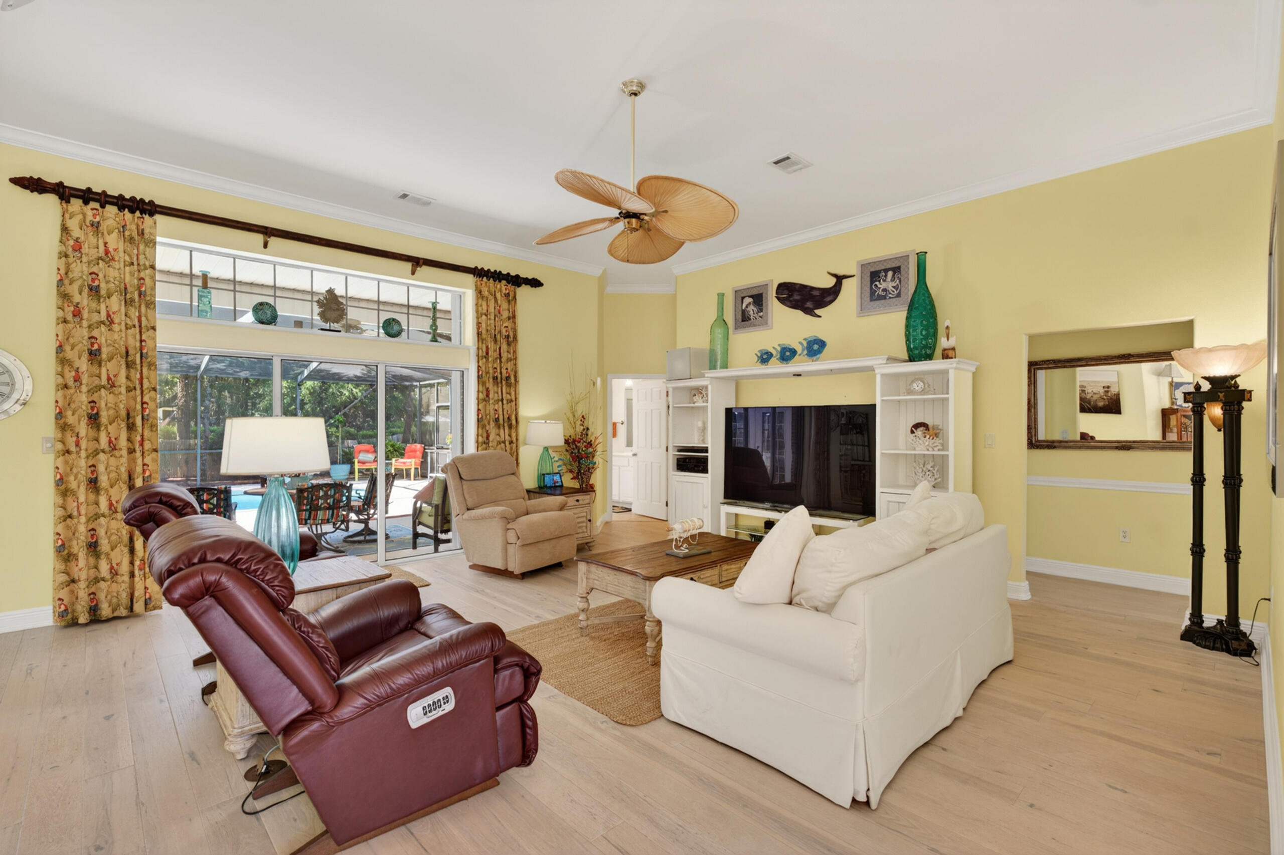 4242 Bobcat Cove