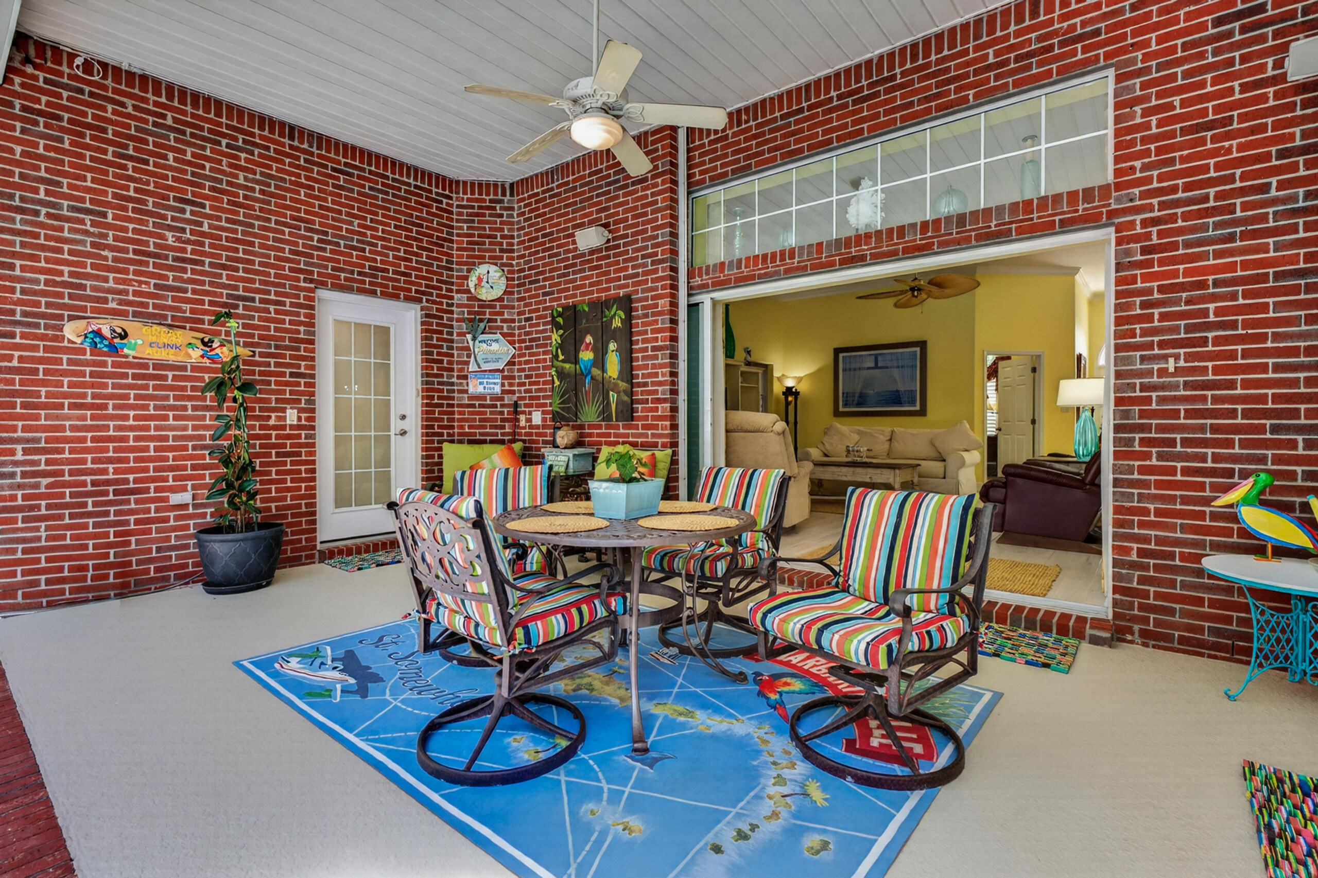 4242 Bobcat Cove