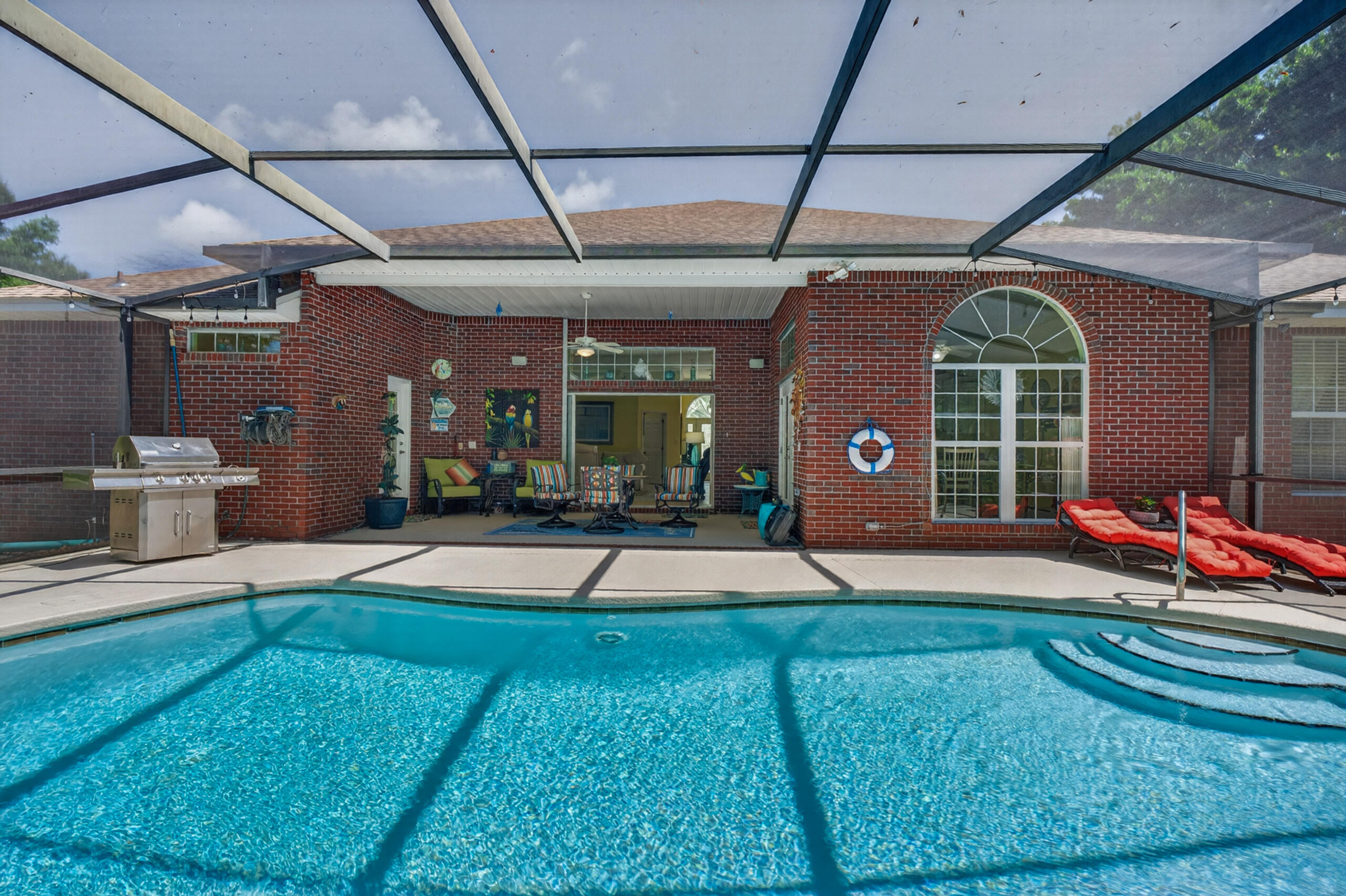 4242 Bobcat Cove
