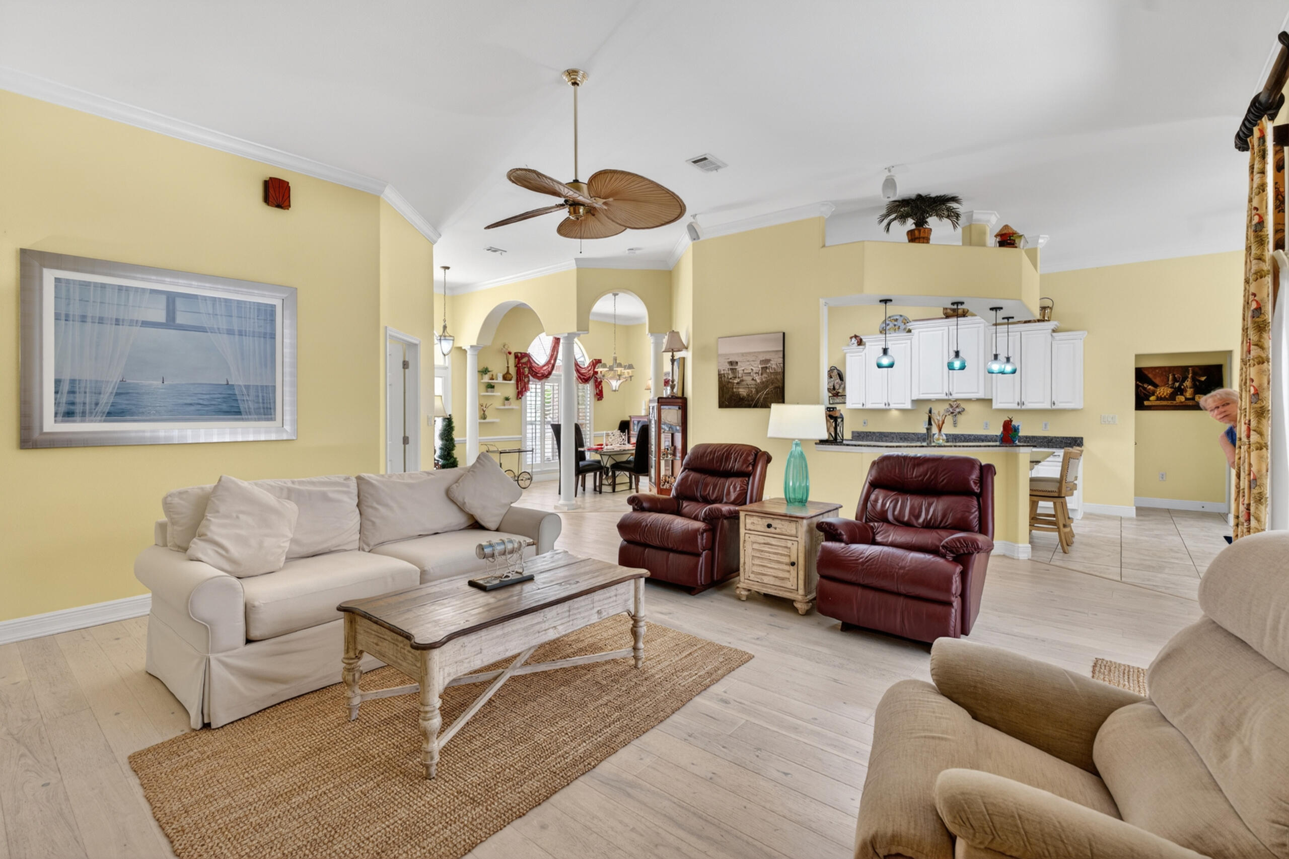 4242 Bobcat Cove