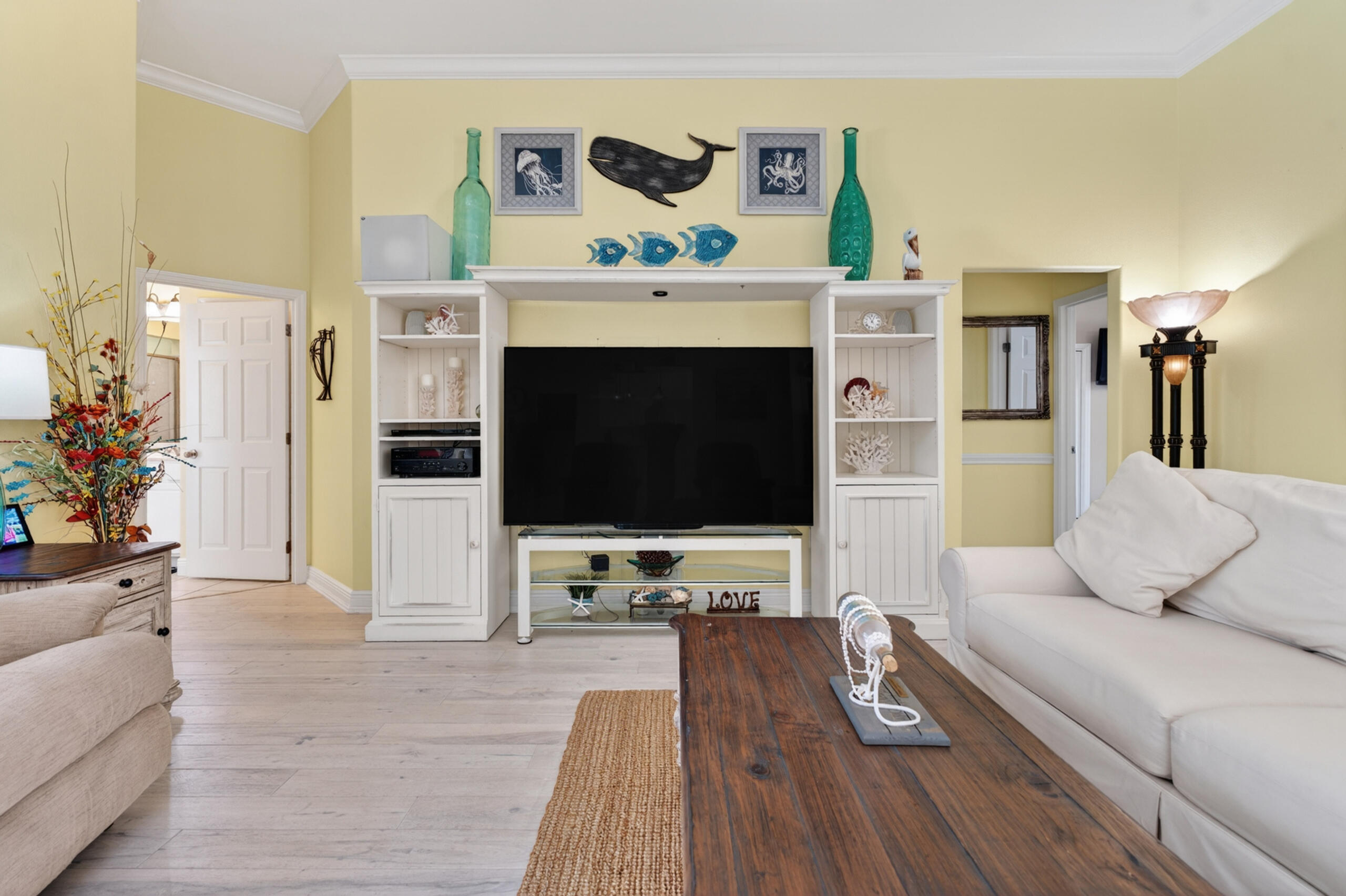 4242 Bobcat Cove